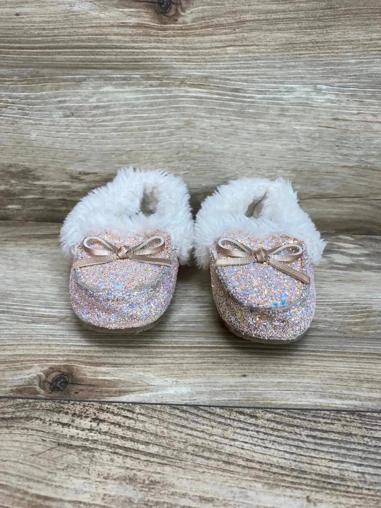 Cat & Jack Medora Slippers sz 6c - Me n Mommy To Be