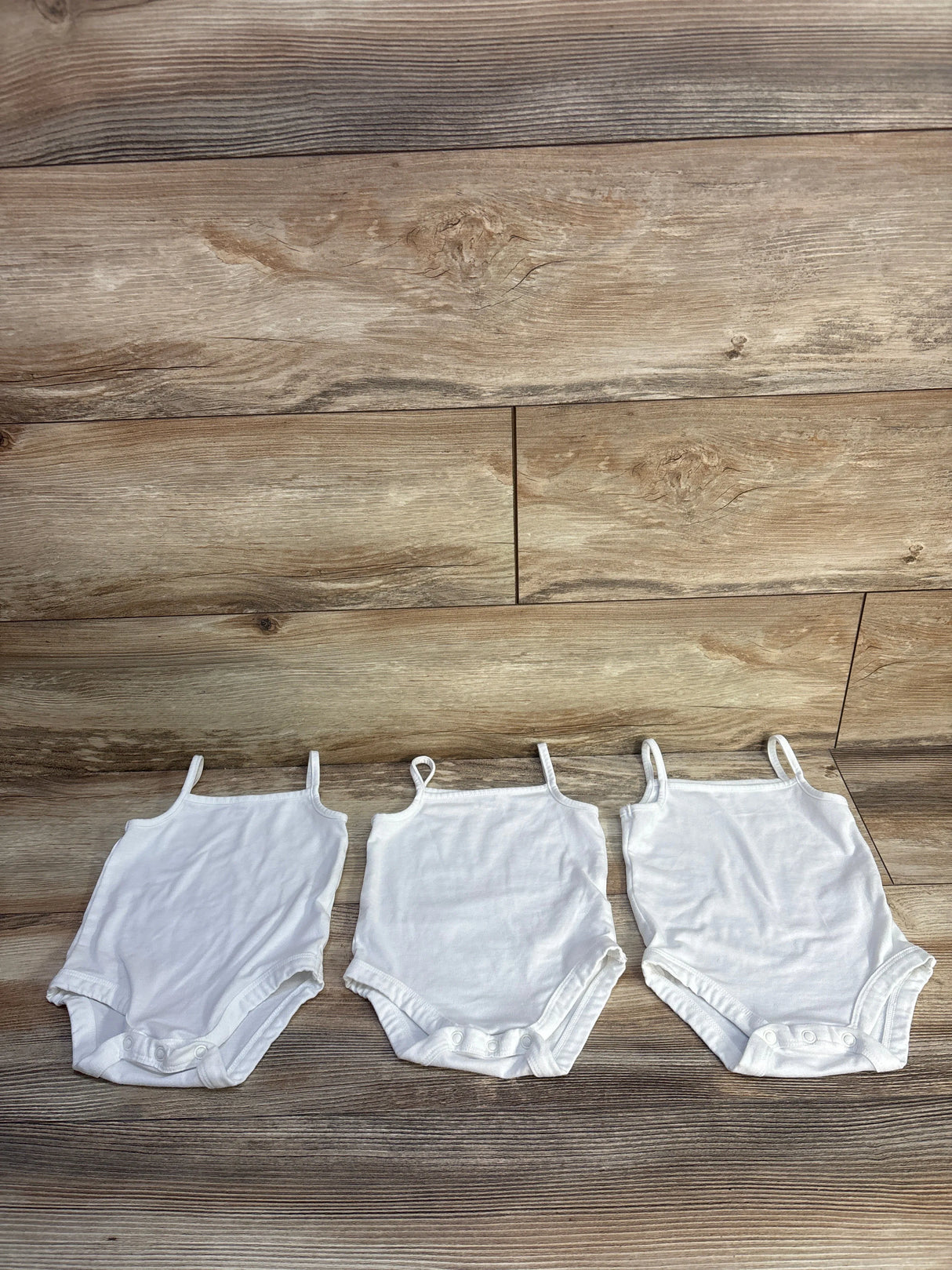 Shein 3pk Tank Bodysuits White sz 6-9m