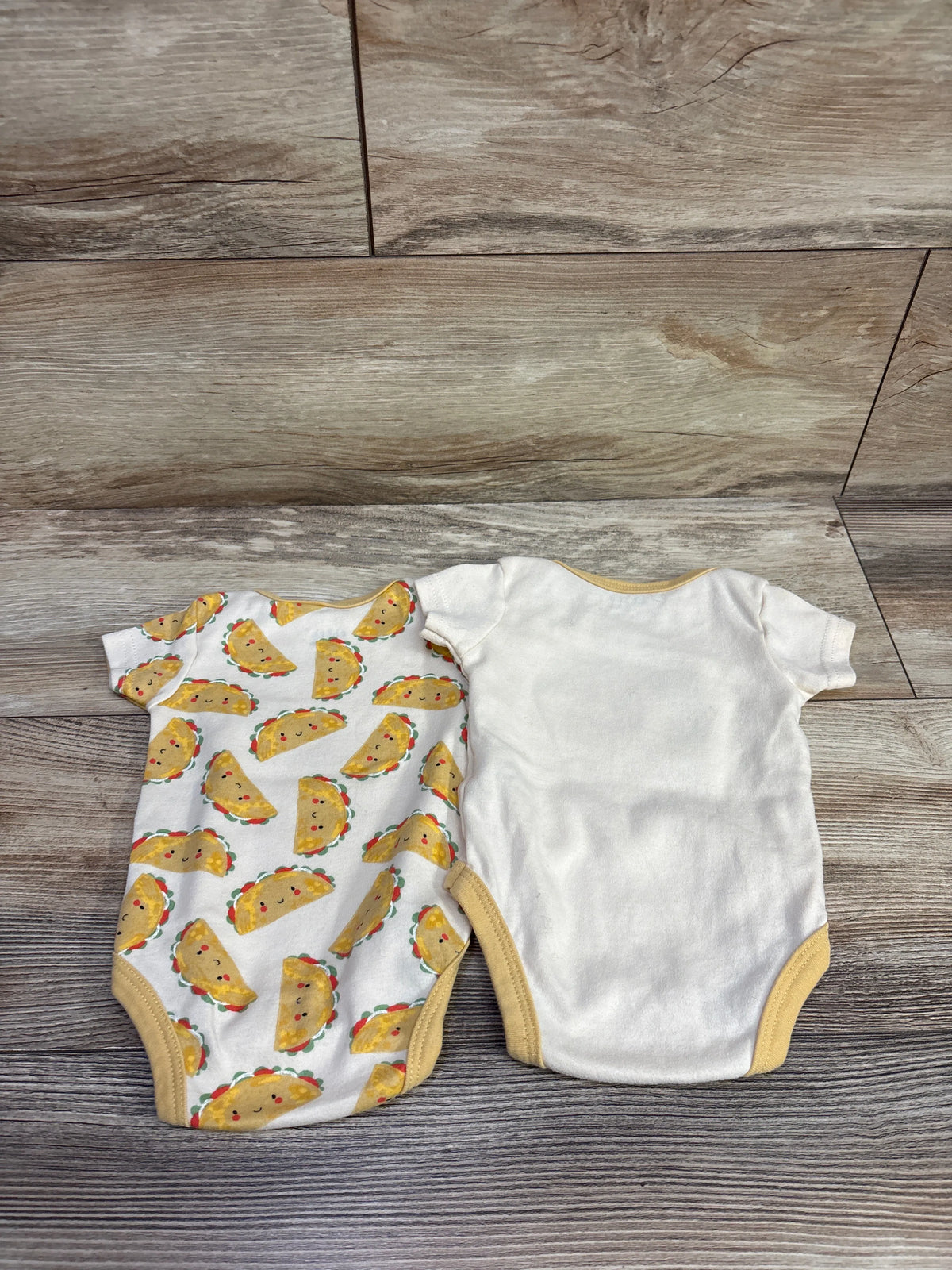 Chick Pea 2pk Taco Bodysuits Cream sz 0-3m