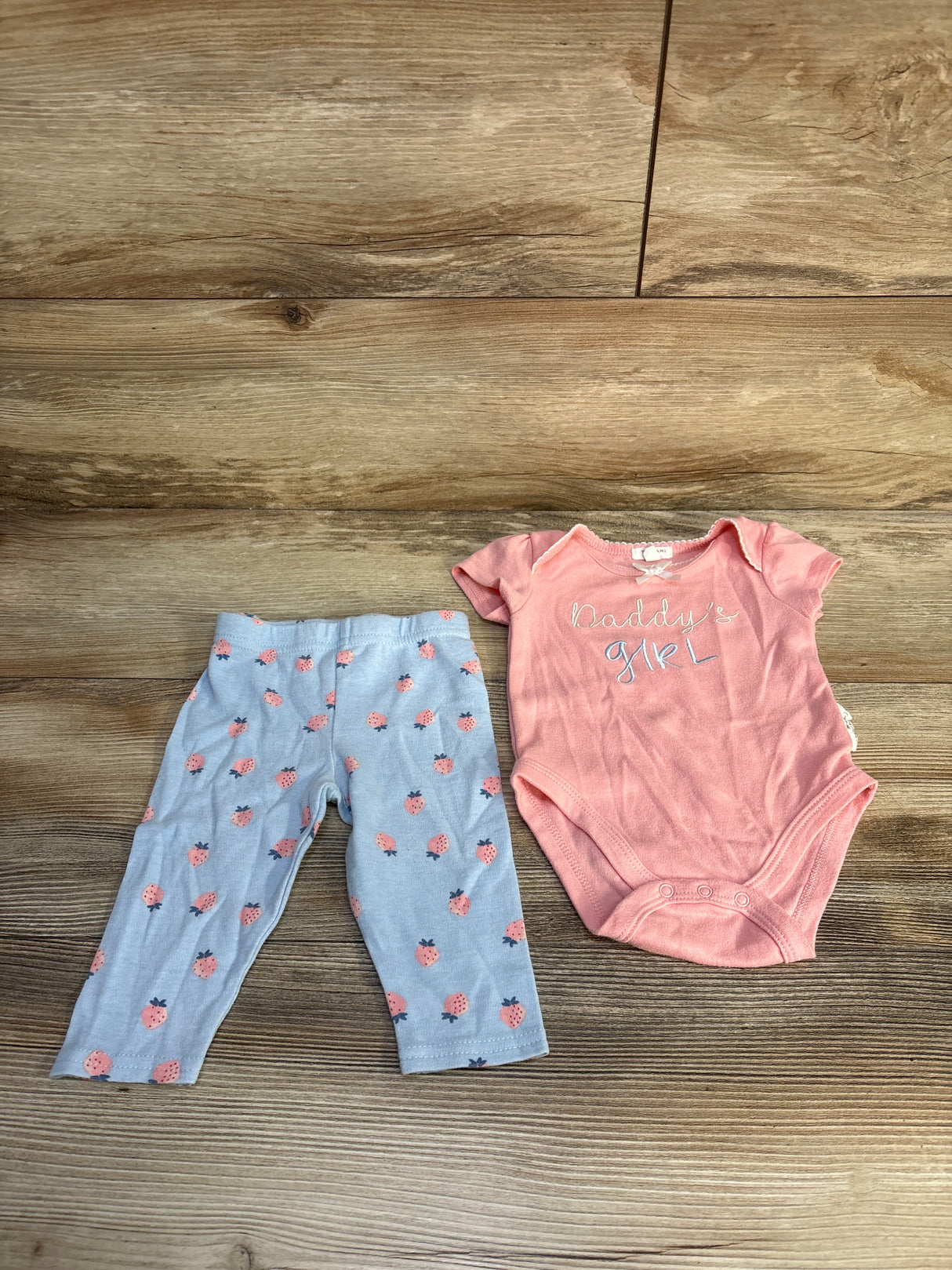 Tahari Baby 2pc Bodysuit & Pants Set Pink sz 3/6m