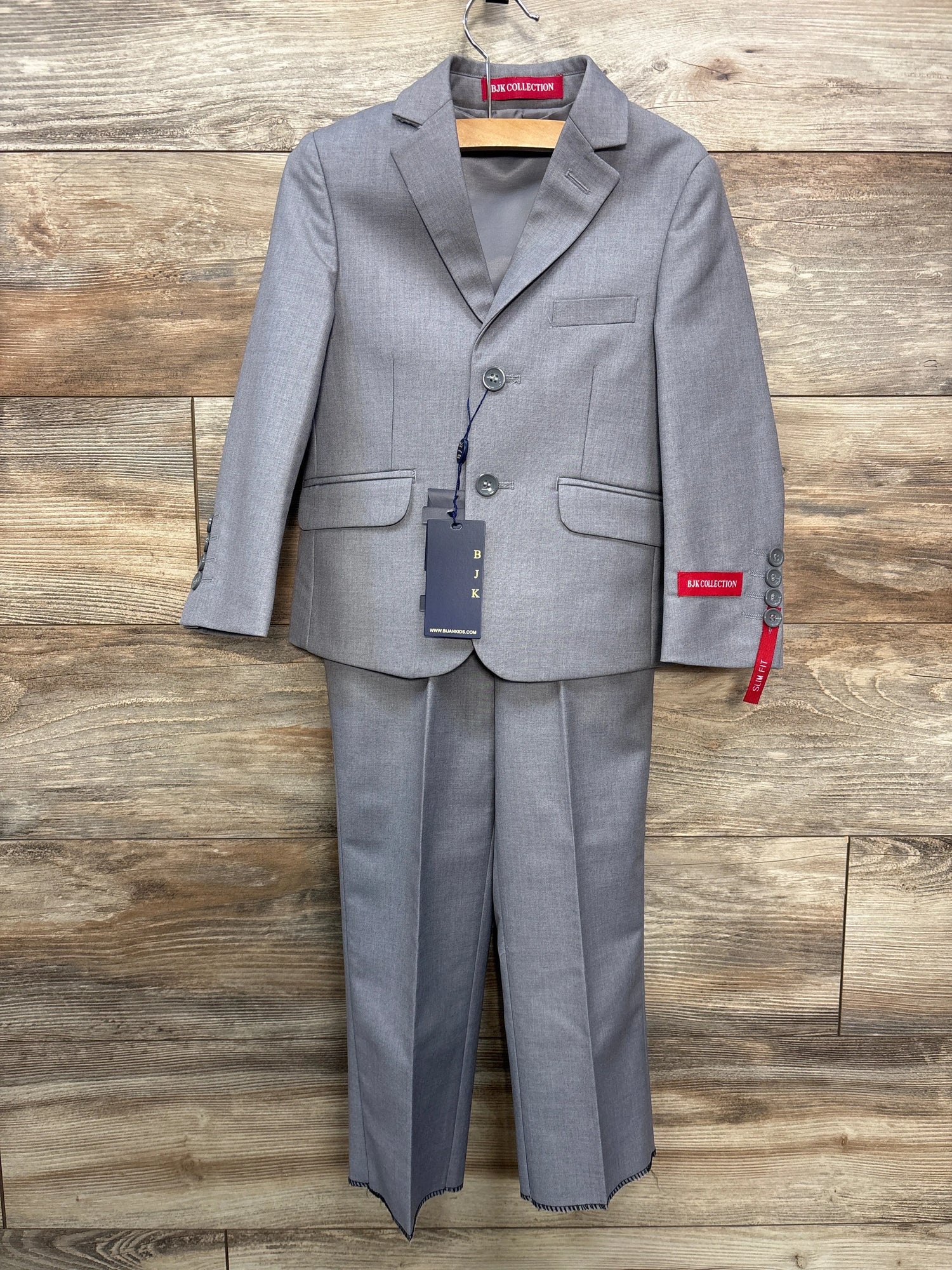 NEW BJK Collection 3pc Slim Fit Suit Set Grey sz 3T - Me n Mommy To Be