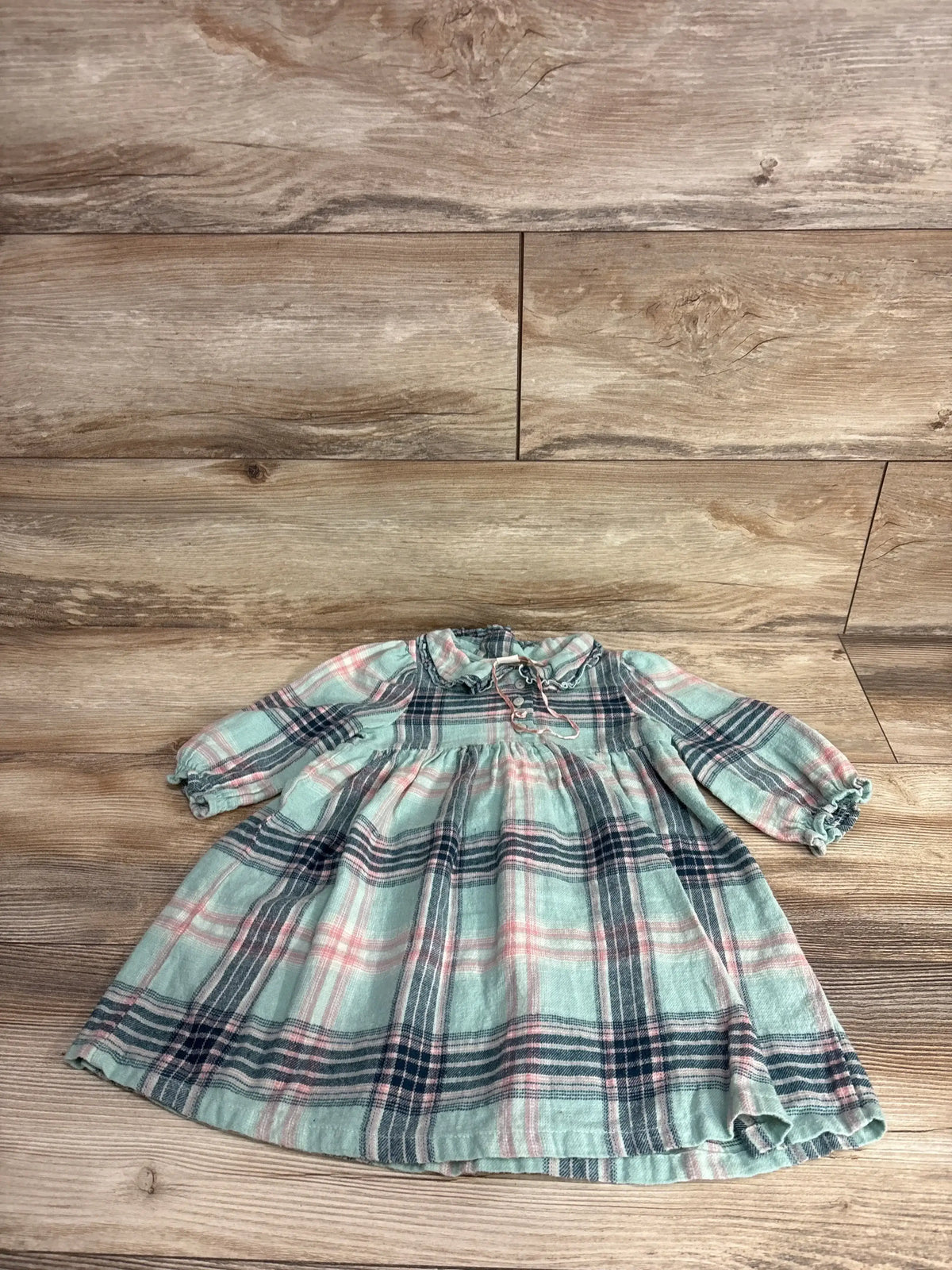 Plaid long sleeve girls dress with ruffle collar, green and pink checkered pattern