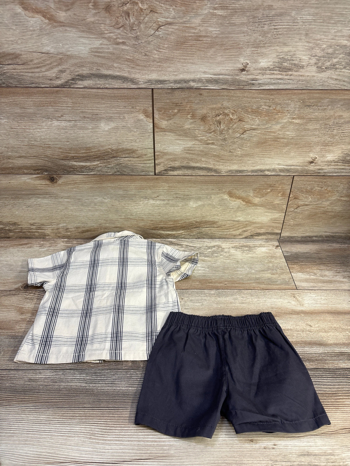 Modern Moments 2pc Button-Up Shirt & Shorts Set Cream sz 12m