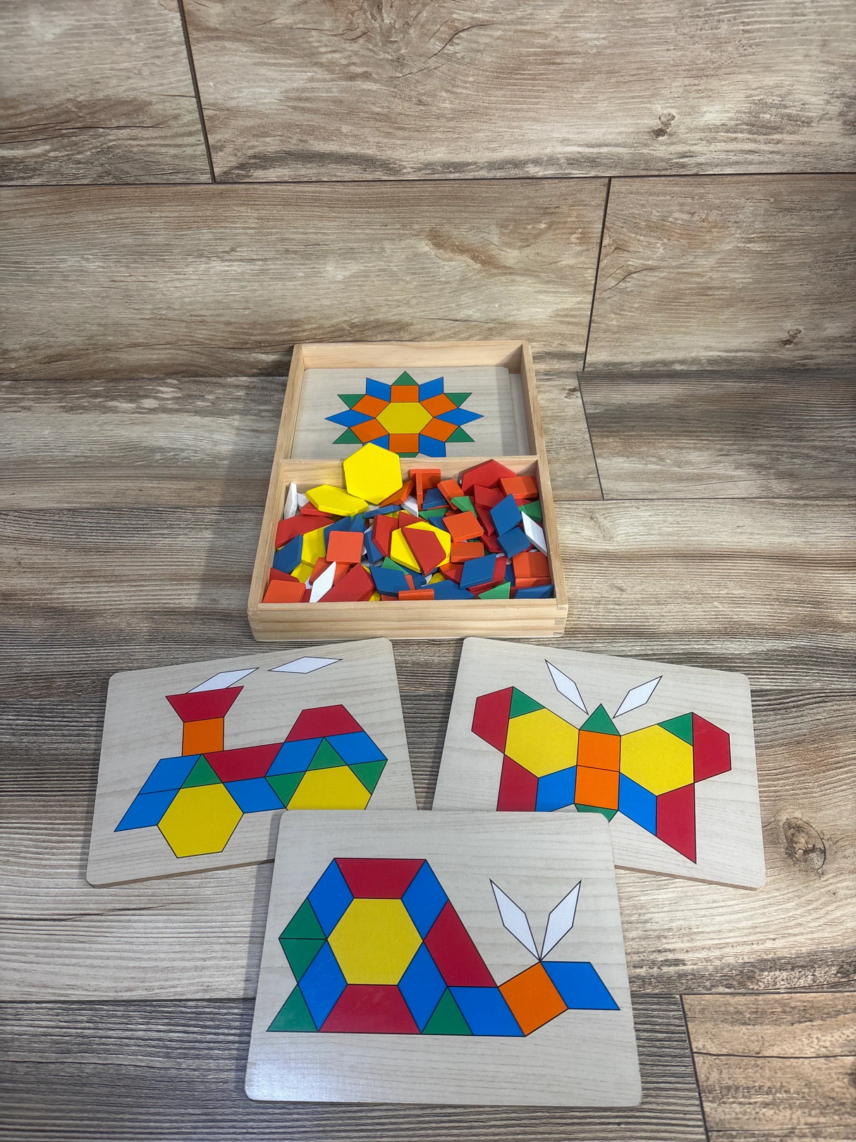 Melissa & Doug Pattern Blocks & Boards