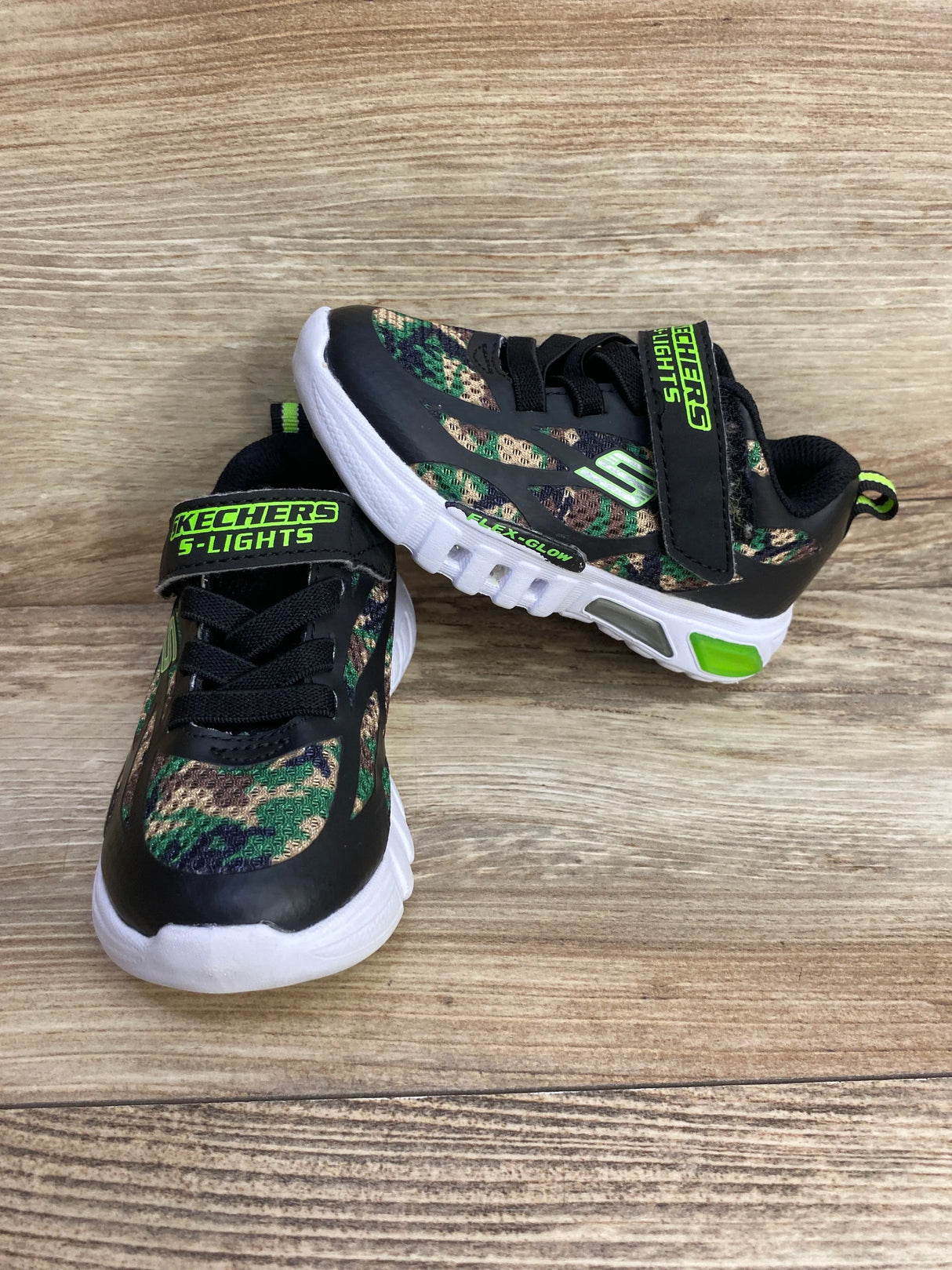 Sketchers Light Up Flex-Glow Rondler Sneakers Black sz 8c