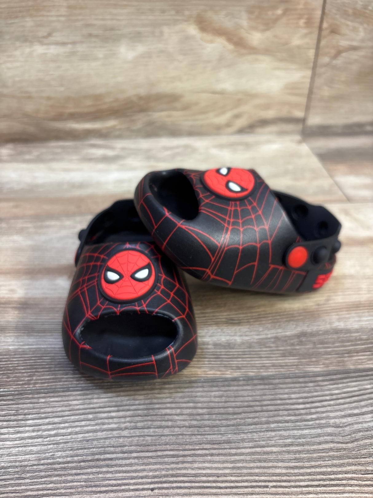 Ground Up Spiderman Clogs Black sz 5c
