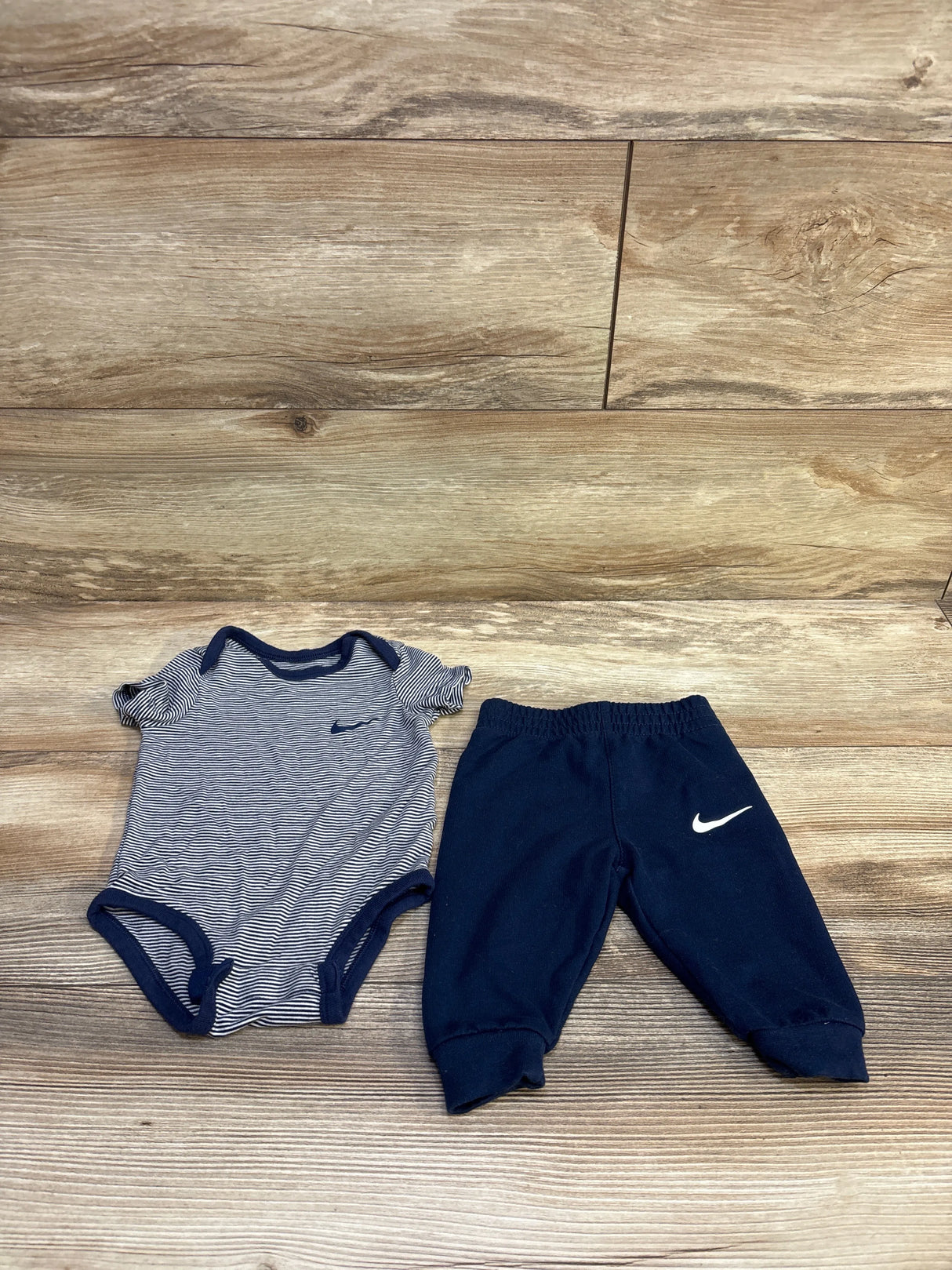 Nike 2pc Viscose Bodysuit & Joggers Set Navy sz 3m