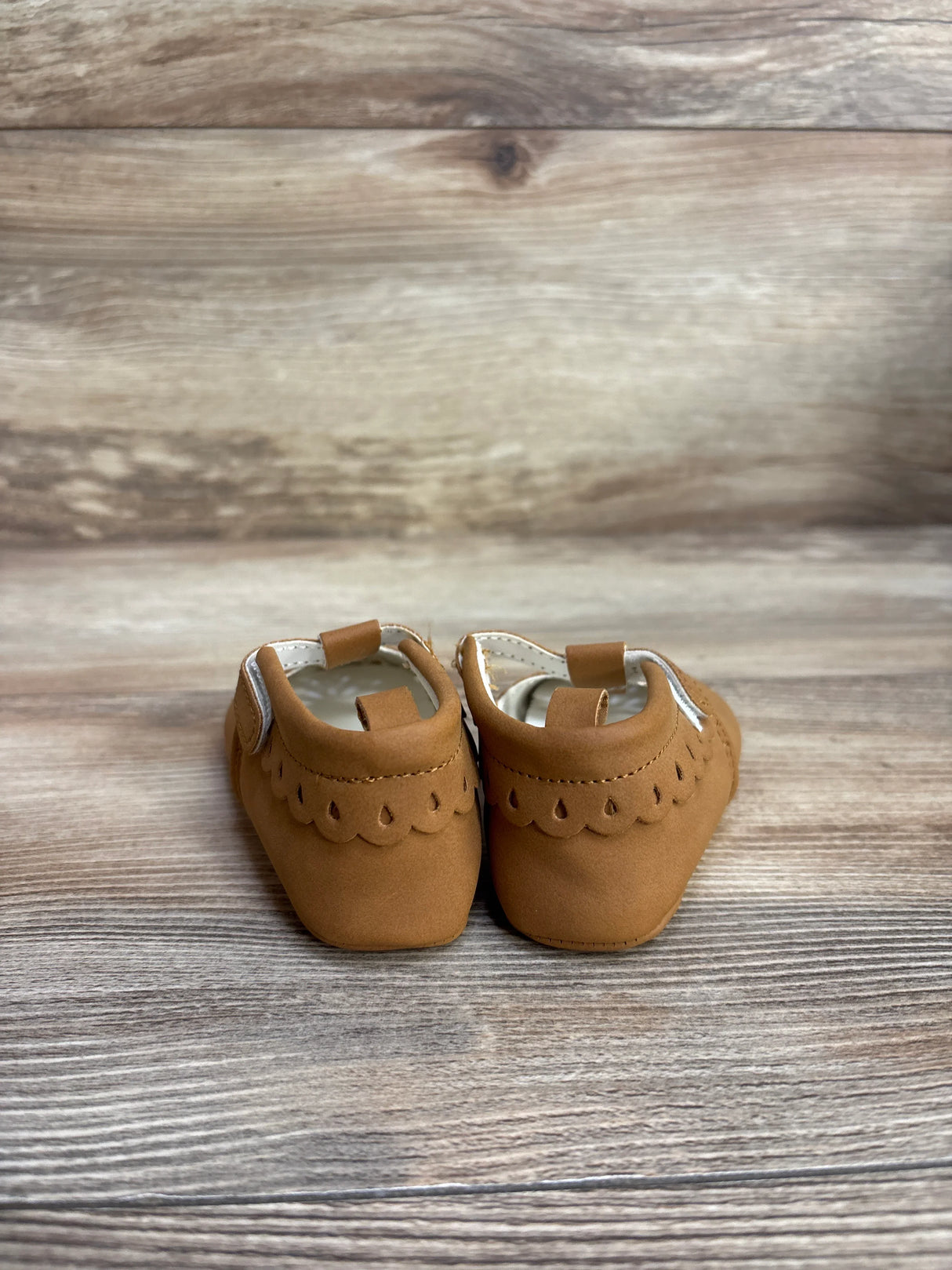 Cat & Jack Suede Crib Shoes Brown sz 3c