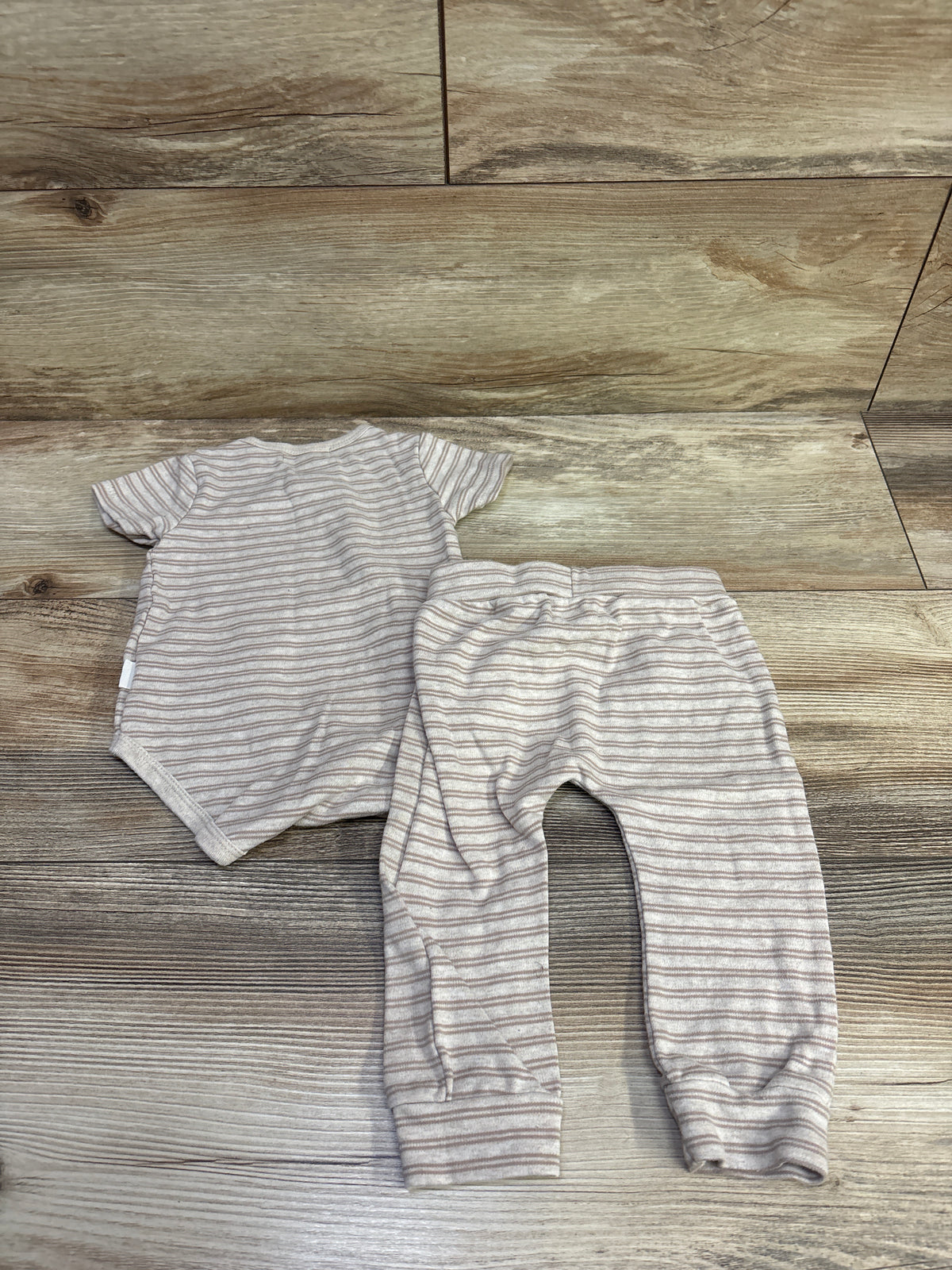 Rabbit + Bear Organic 2pc Bodysuit & Pants Set Beige sz 6-9m