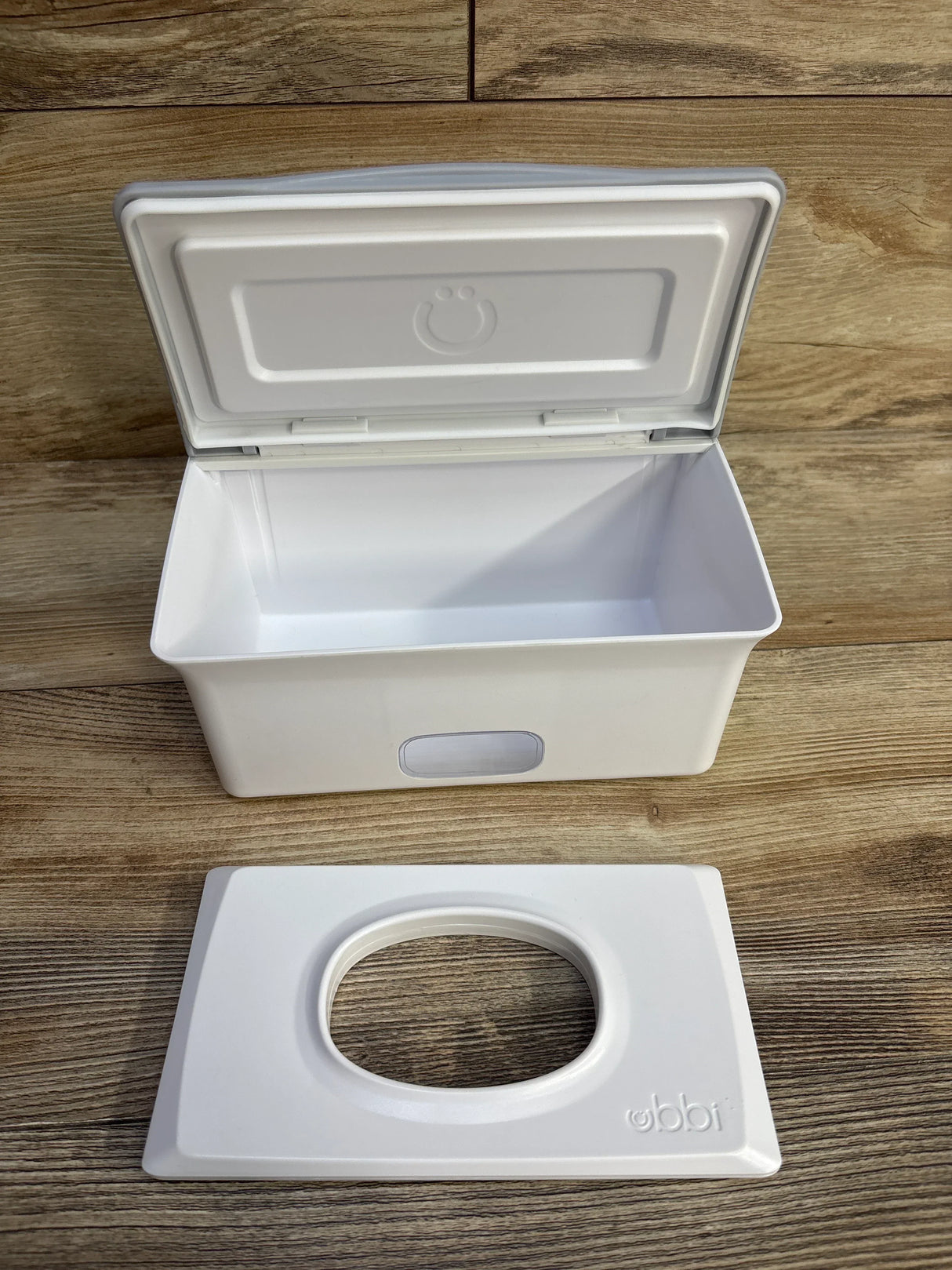 Ubbi Wipes Dispenser, Grey - Me n Mommy To Be