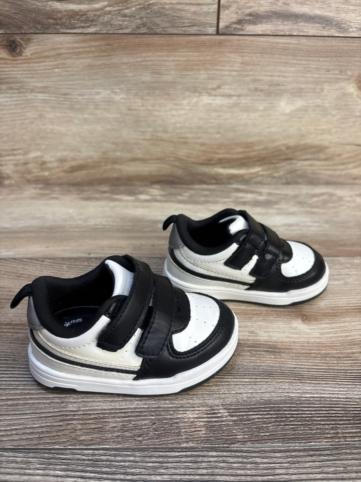 Wonder Nation Casual Double Strap Sneakers Black sz 4c