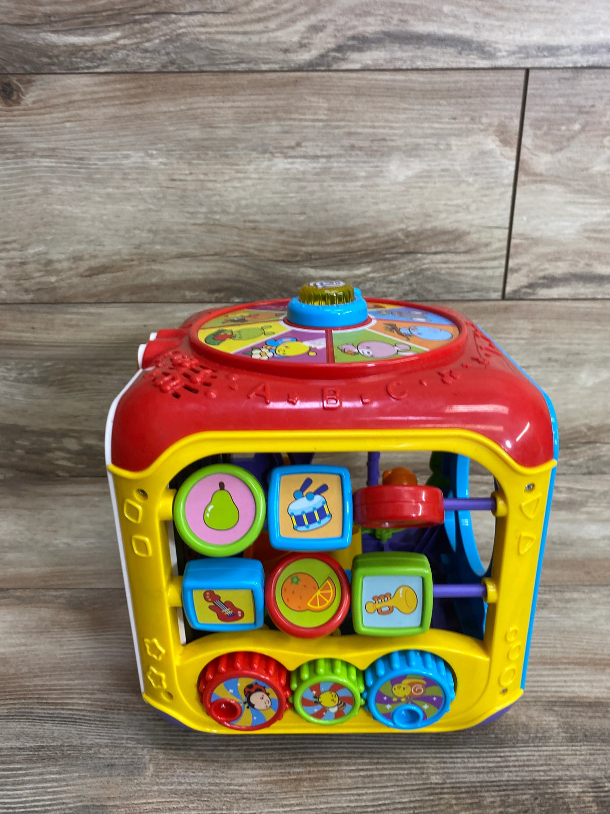 VTech Sort and Discover Activity Cube