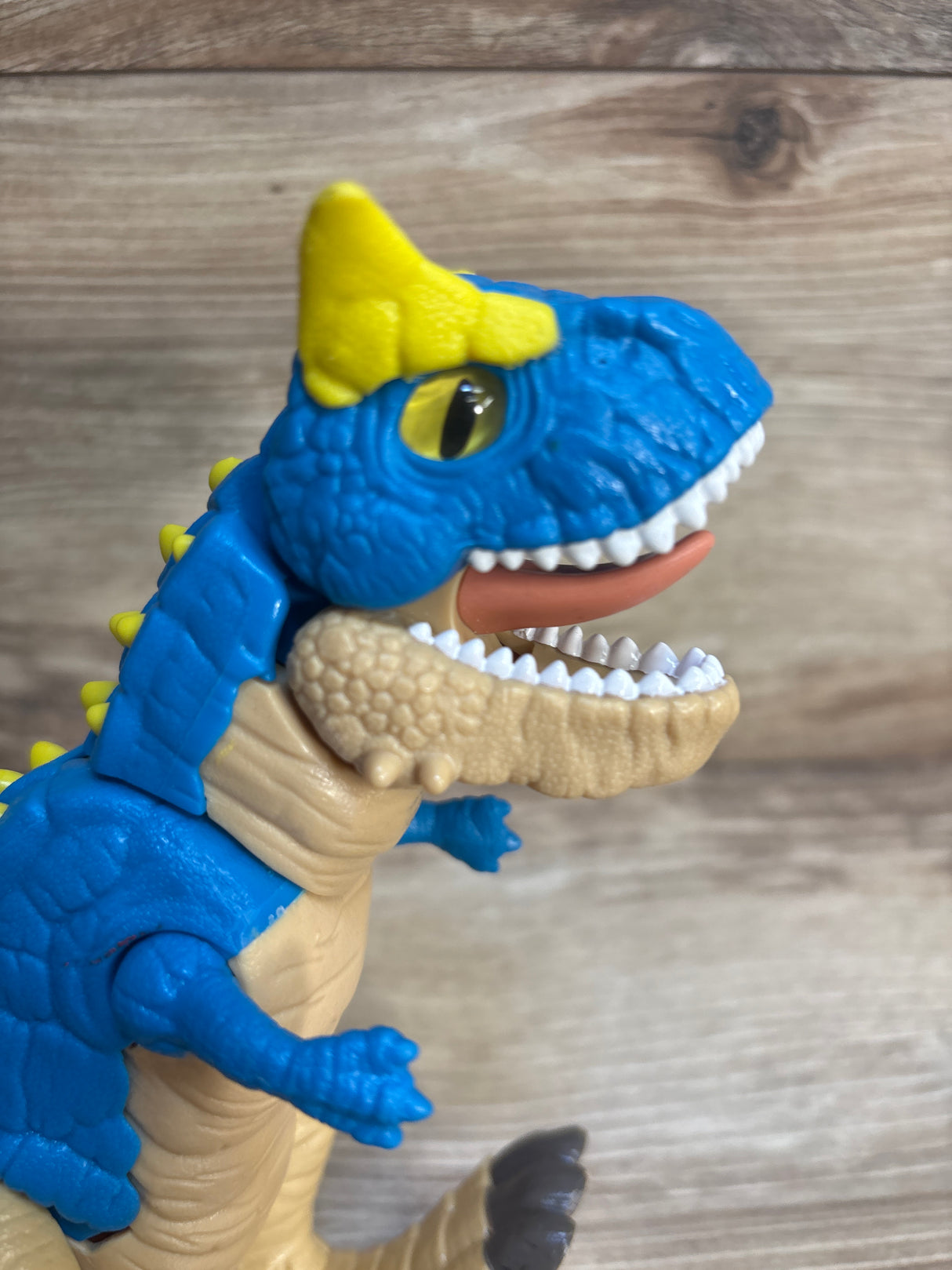 Fisher Price Imaginext Jurassic World Carnotaurus Dinosaur