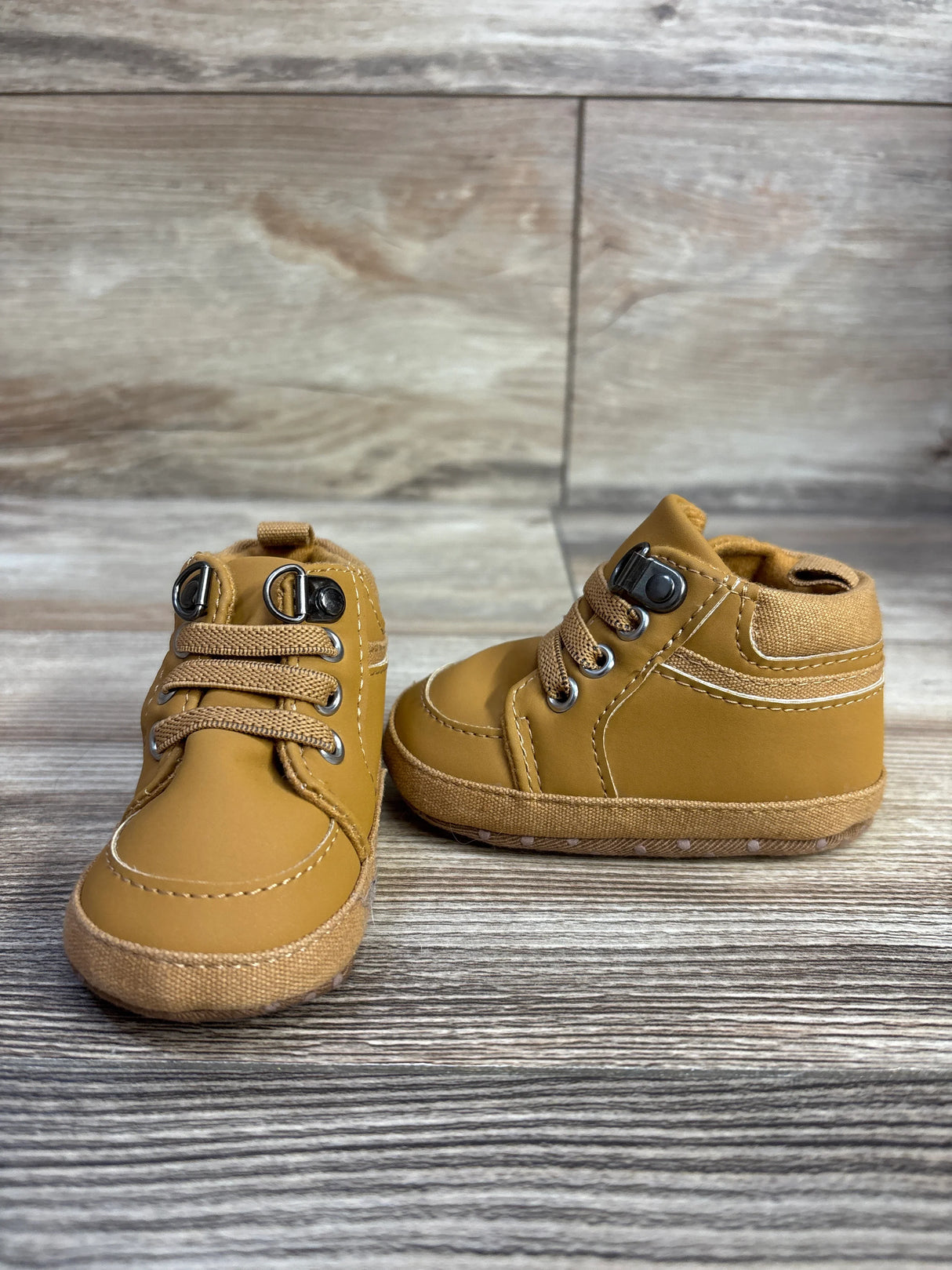 URMAGIC High Top Anti-Slip Soft Sole First Walkers, Tan sz 1c