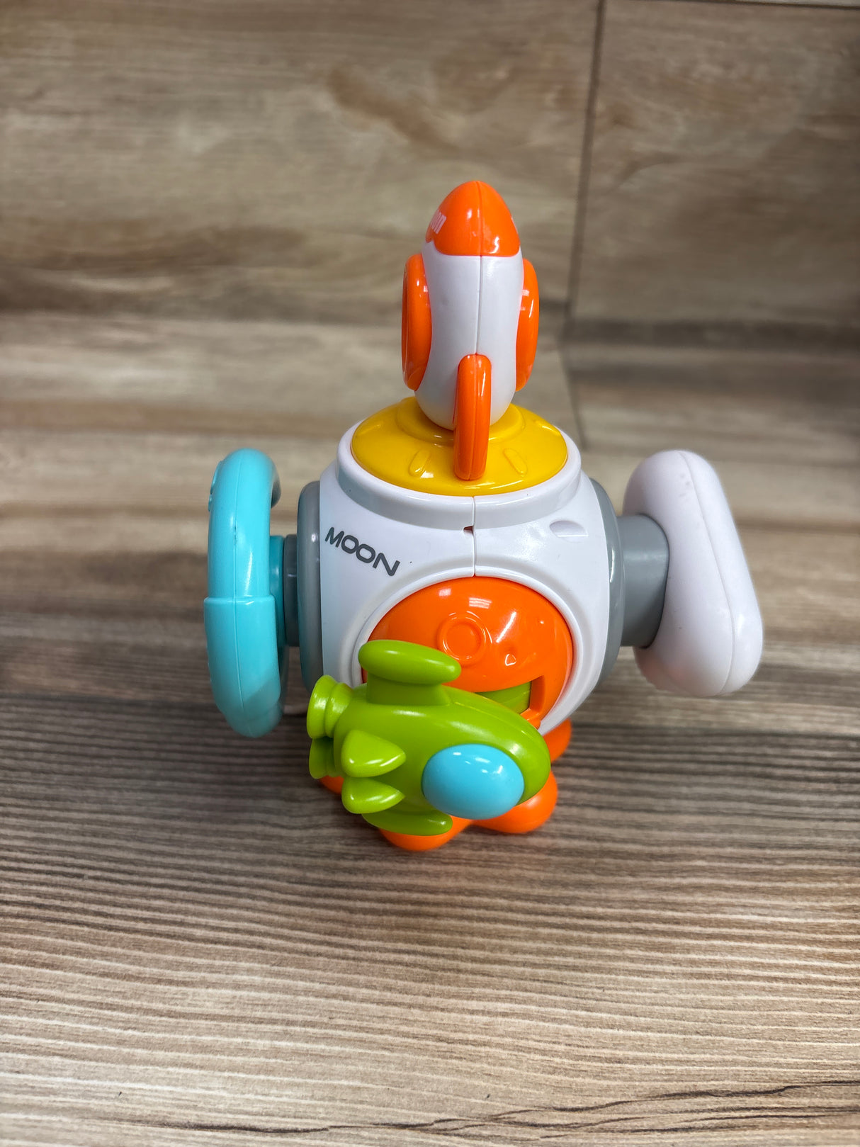 MOON Montessori Busy Cube Toy