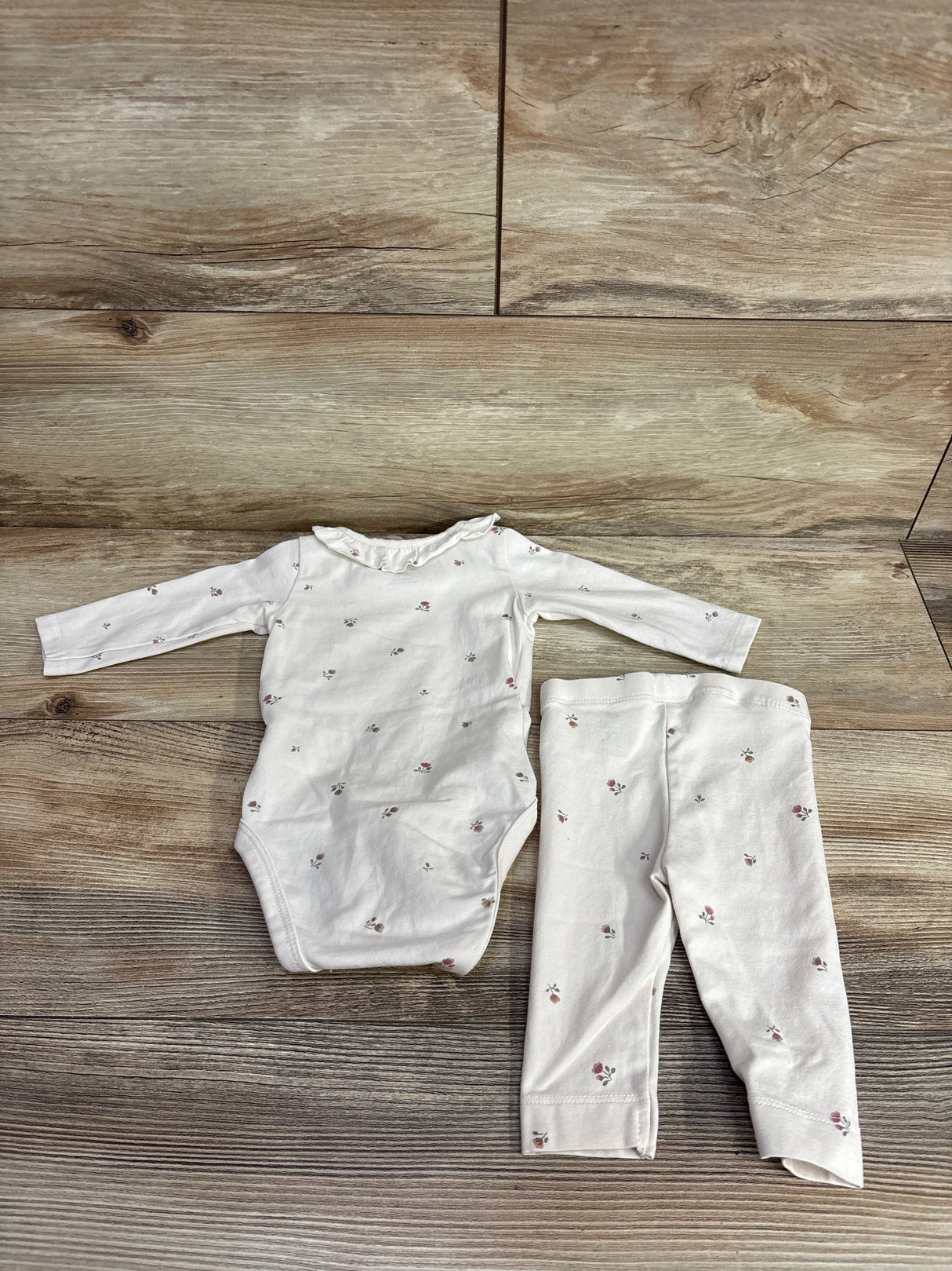 H&M 2pc Floral Bodysuit & Pull On Pants White sz Newborn