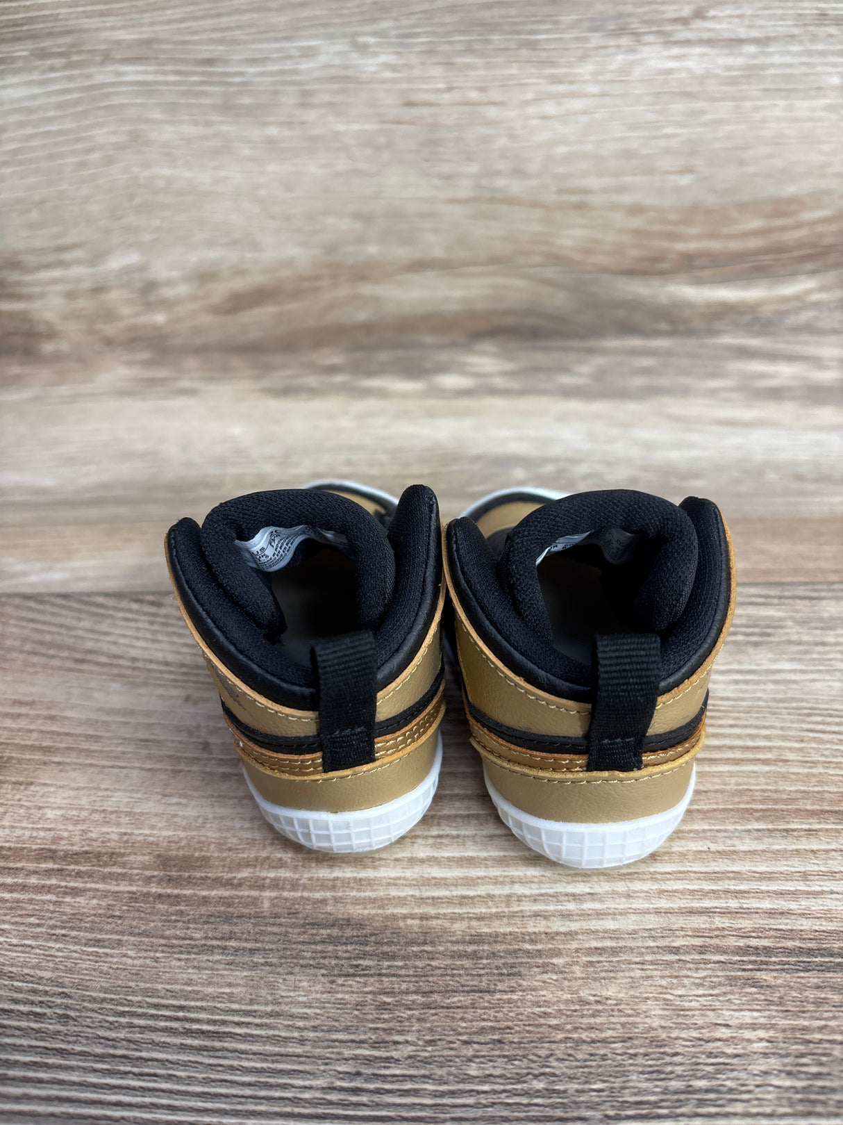 Air Jordan 1 Retro High OG 'Black Gold' Crib Booties sz 2c