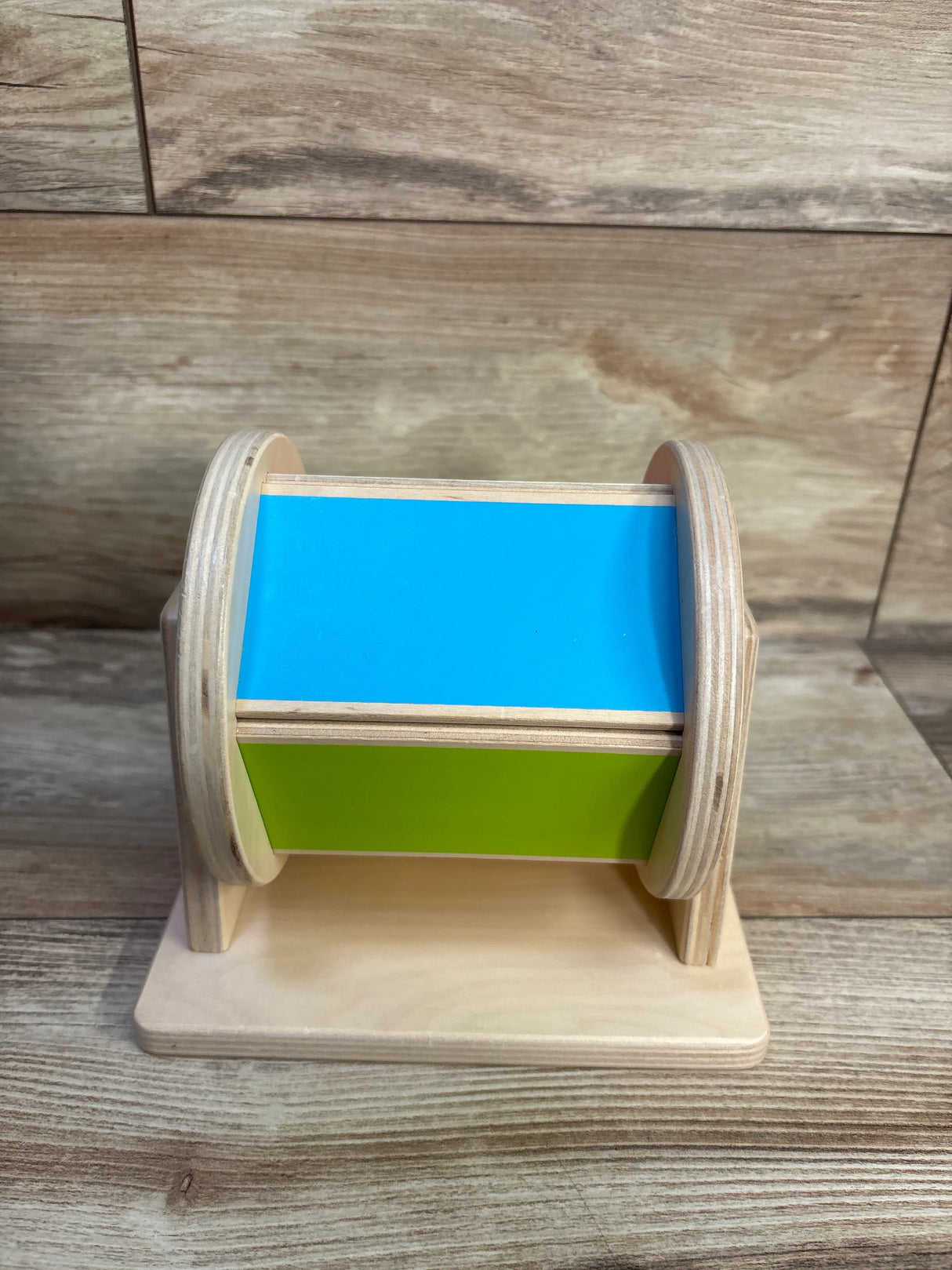 Lovevery Spinning Rainbow Drum
