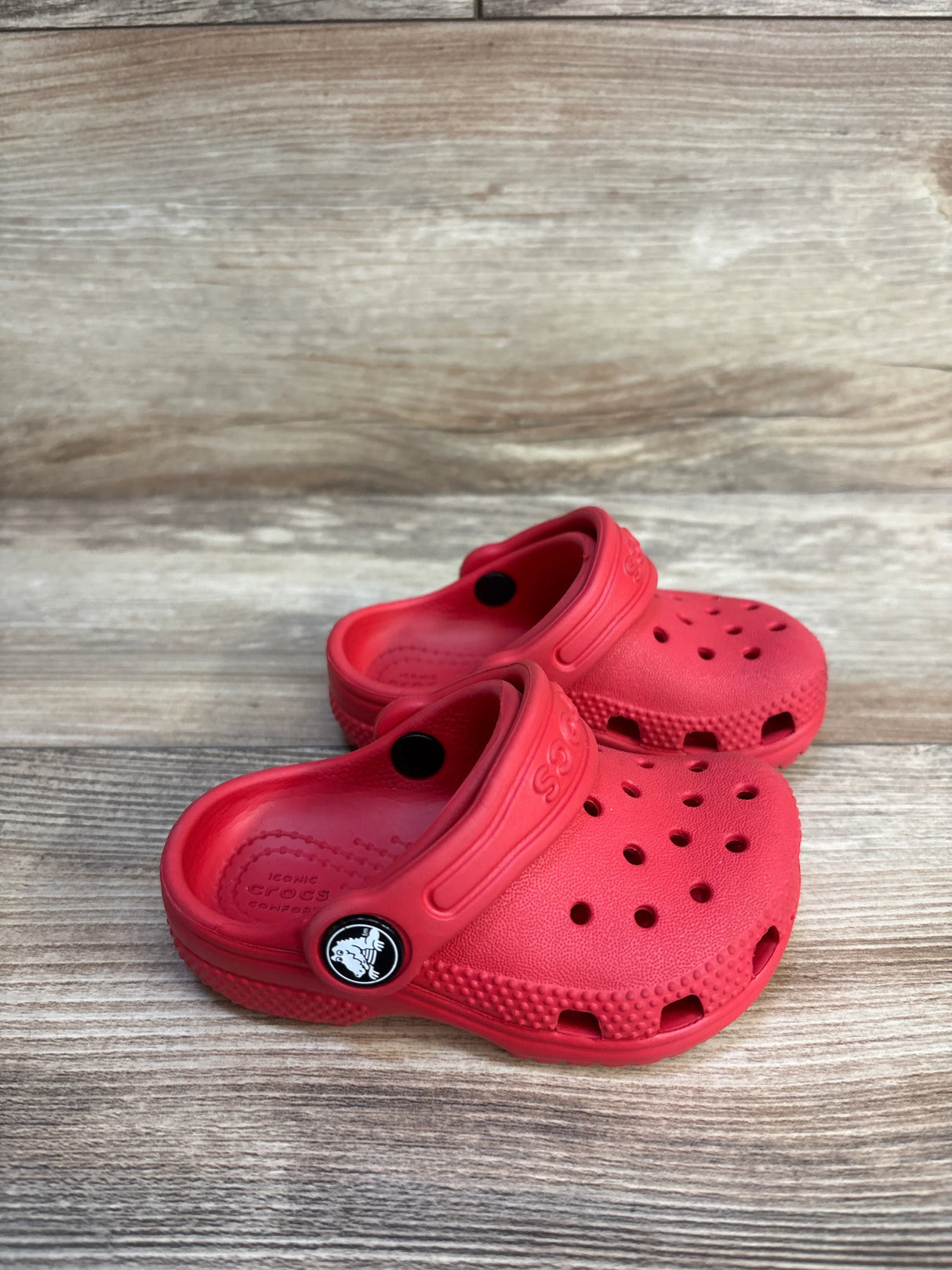 Crocs Classic Clogs Red sz 5c
