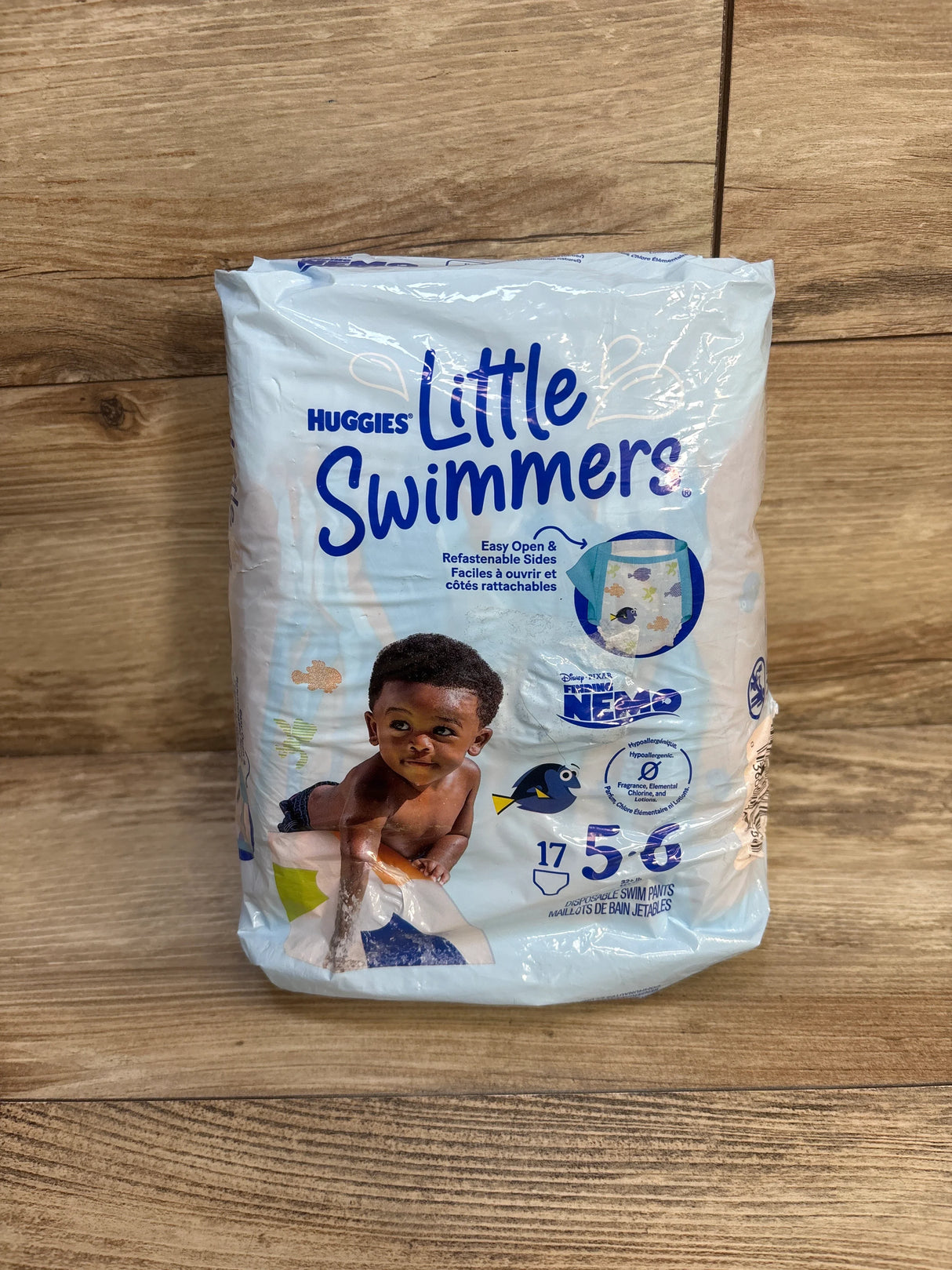 NEW Huggies Little Swimmers Disposable Swim Diapers, 17ct. Size 5-6