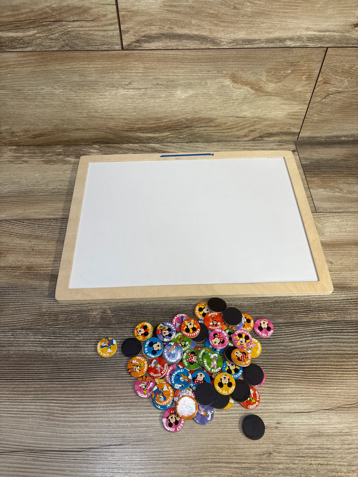 Melissa & Doug Mickey Mouse My Magnetic Responsibility Chart