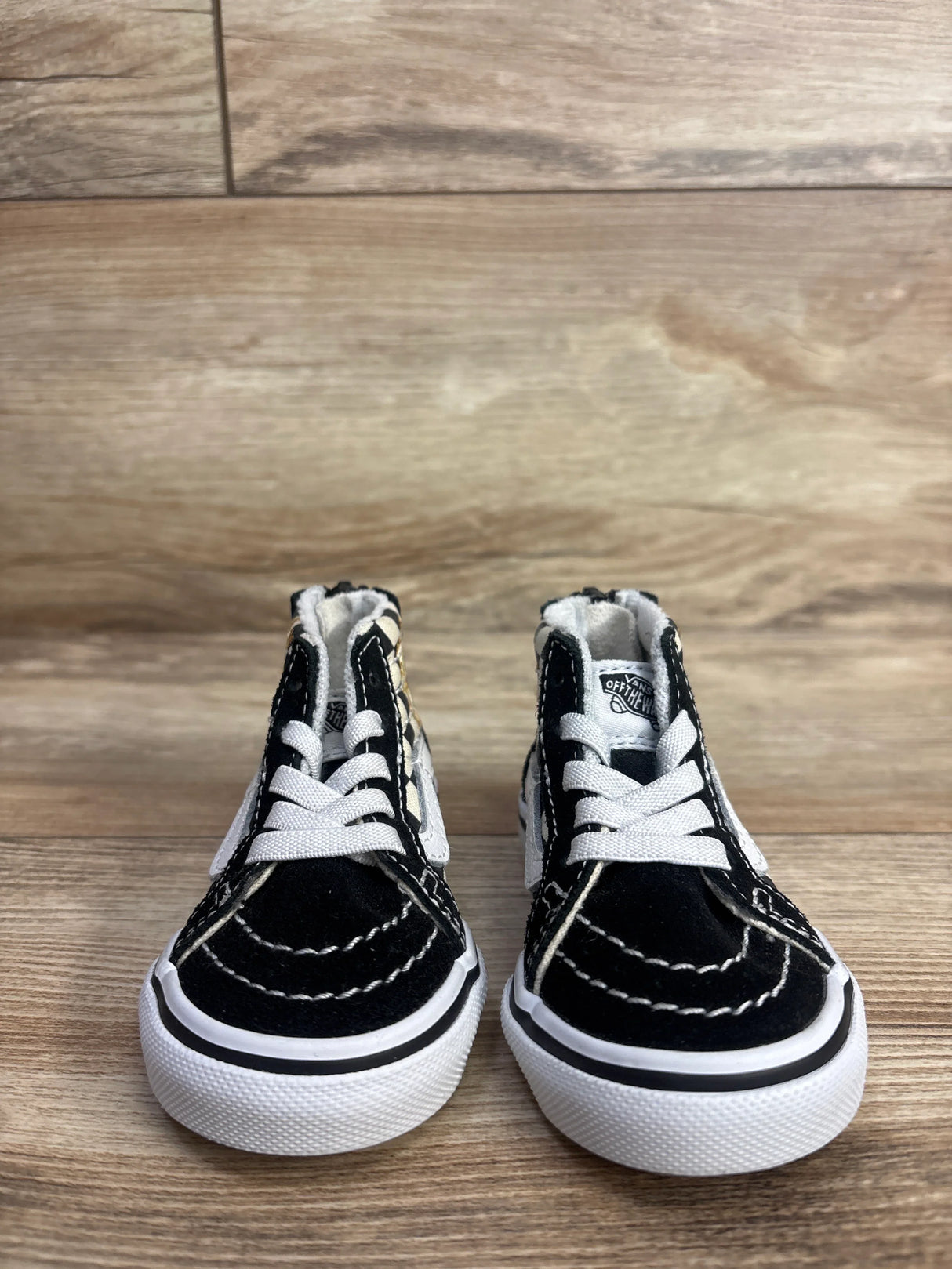 Vans Sk8-Hi Zip Sneakers, Skateistan Checkerboard sz 3.5c