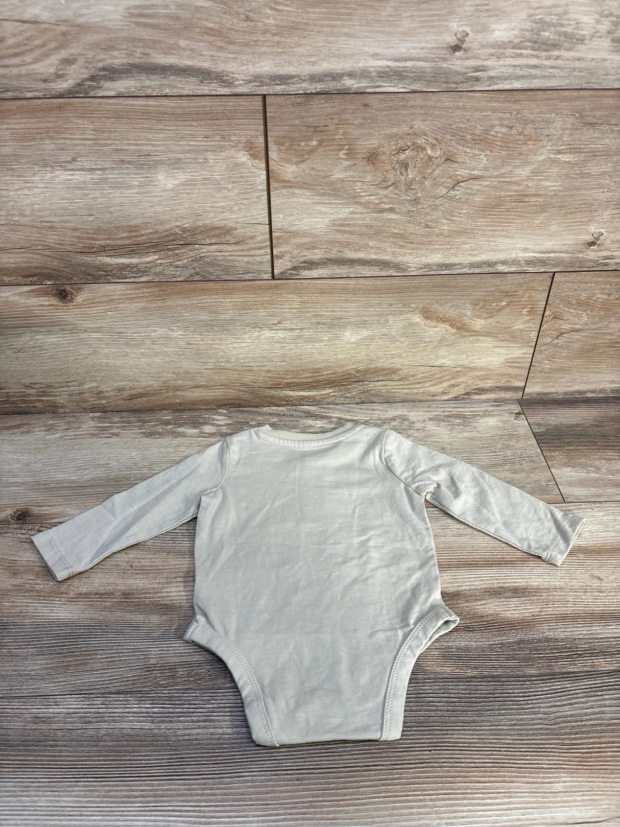Telluride Henley Bodysuit Cream sz 3-6m