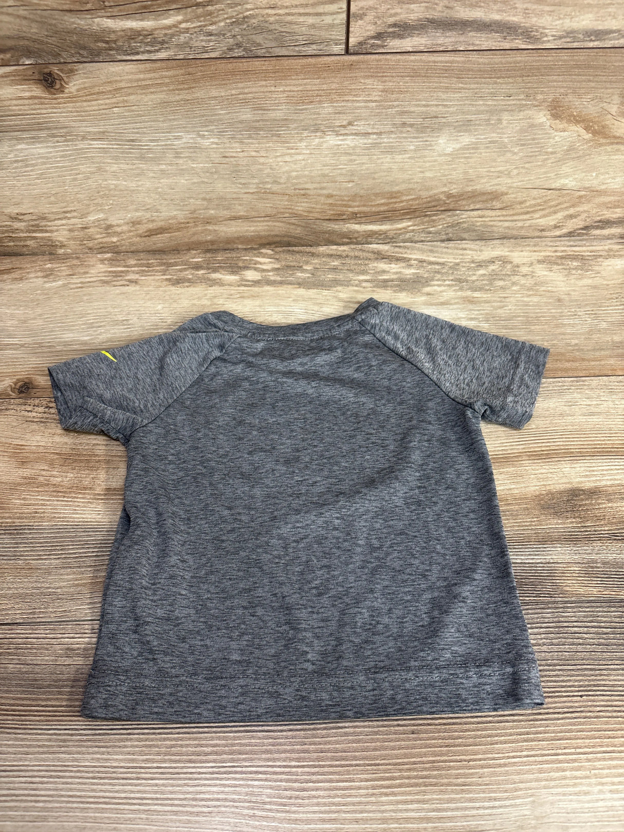 Nike Dri-Fit Shirt Grey sz 2T