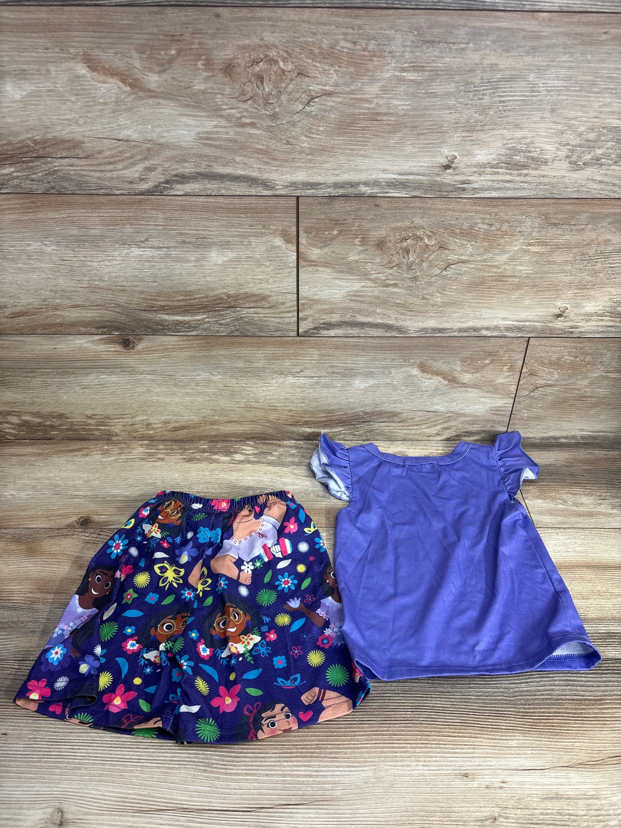 Encanto 2pc Esmerelda Pajama Set Purple sz 2T