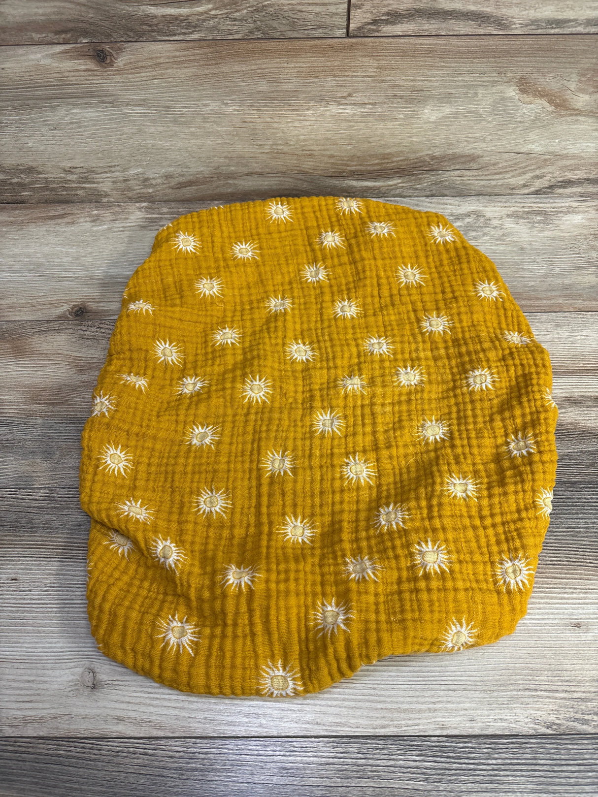 Fitted Muslin Bassinet Sheet, Yellow Sun Print