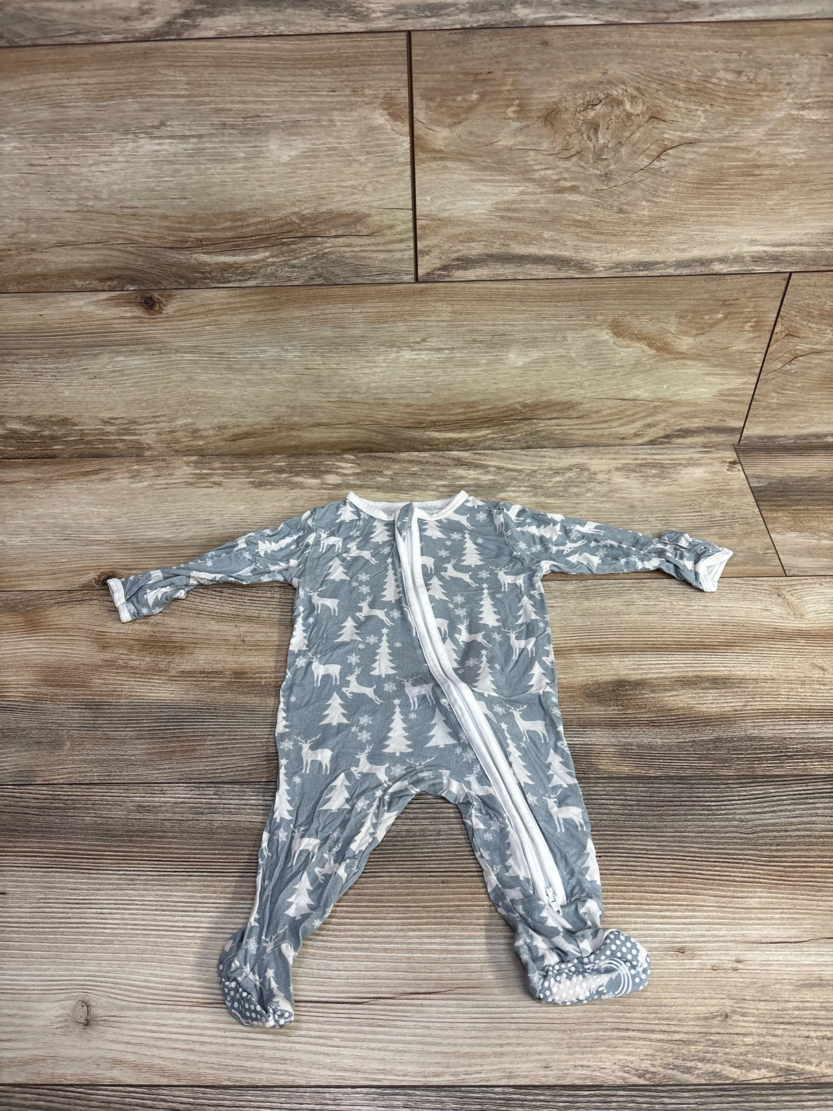 Emerson and Friends Bamboo Convertible Christmas Sleeper Grey sz 0-3m