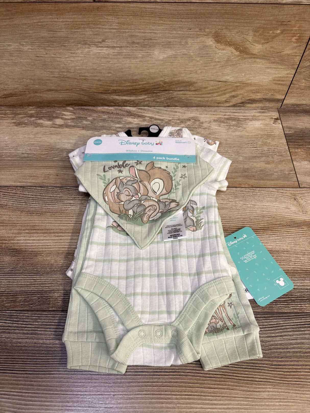 NEW Disney baby 4pc Bambi Layette Set Green sz Newborn