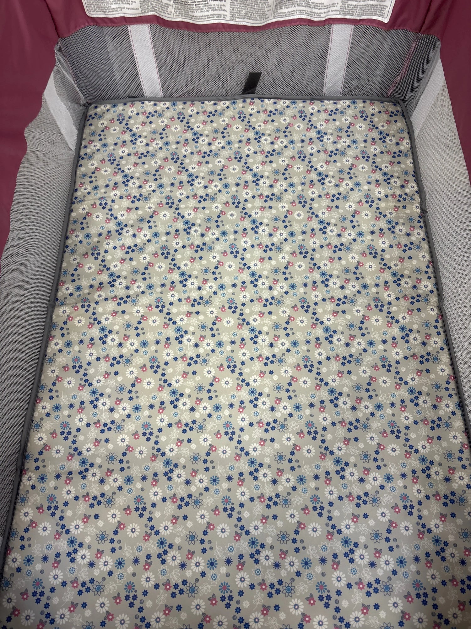 Baby Trend Nursery Den Playard with Rocking Cradle - Daisy Pink