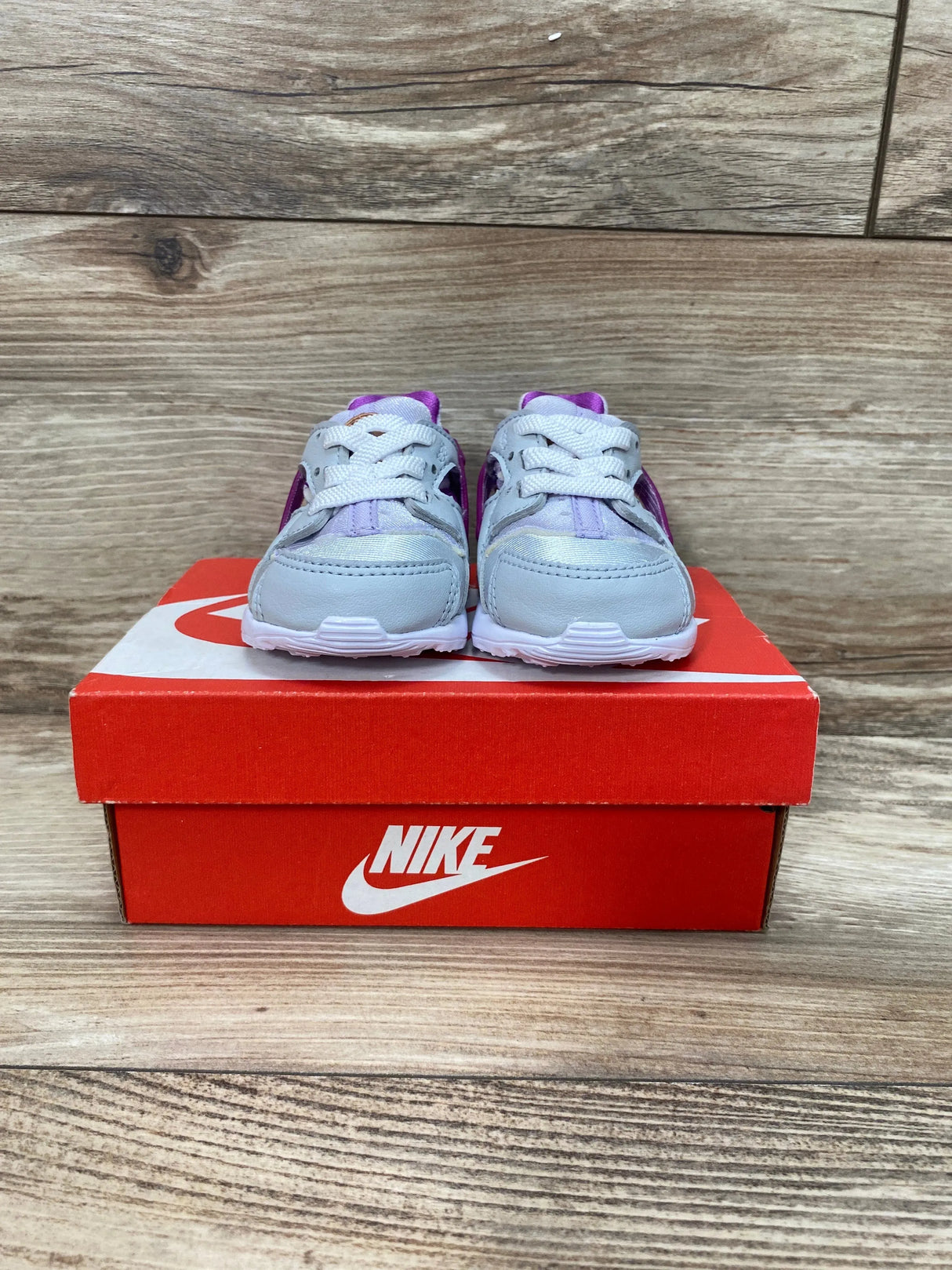 NEW Nike Huarache Run TD 'Pure Platinum Violet Frost' Sneakers sz 2c - Me n Mommy To Be