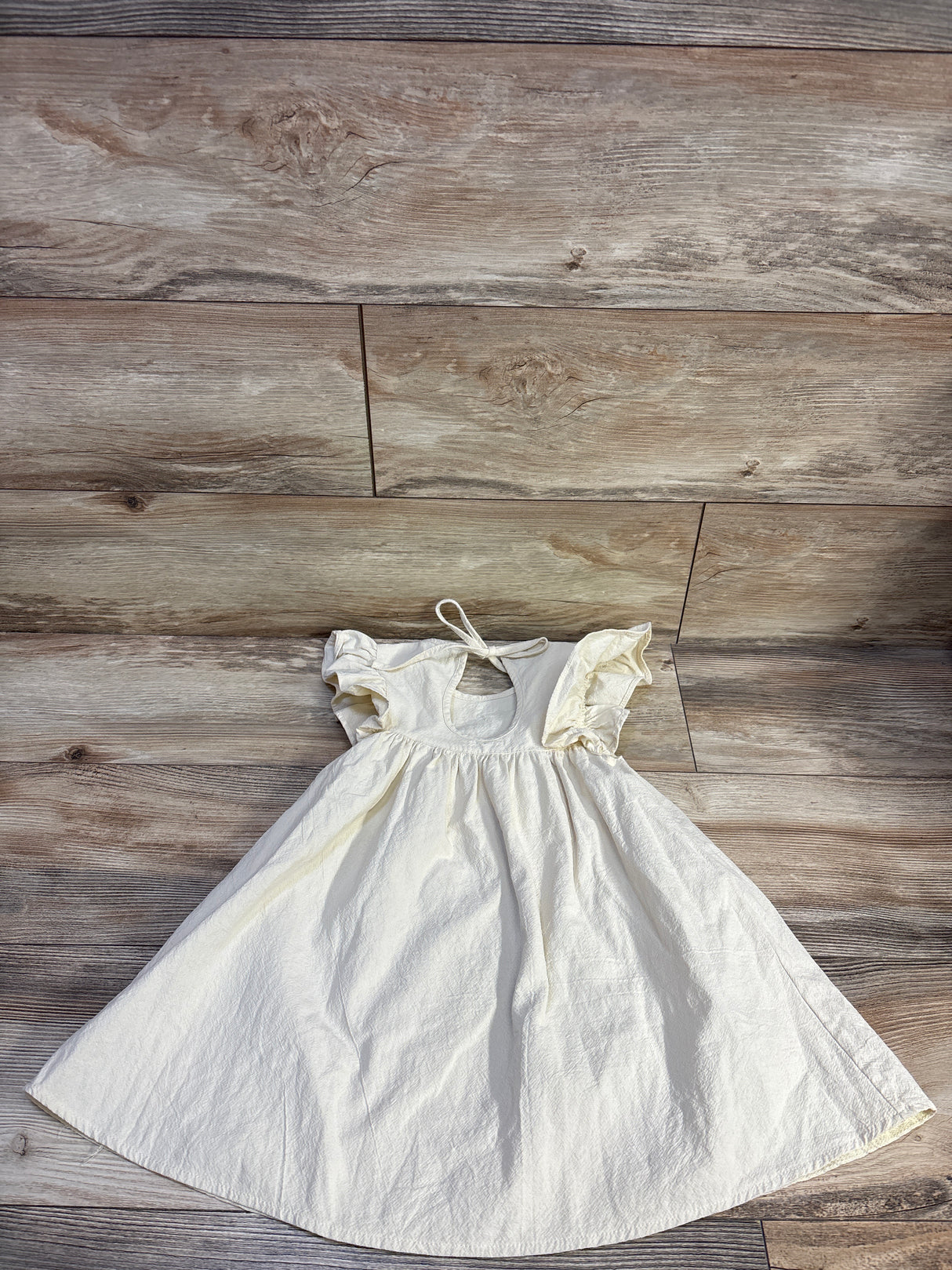 Ugitopi Flutter Sleeve Dress Ivory sz 5T