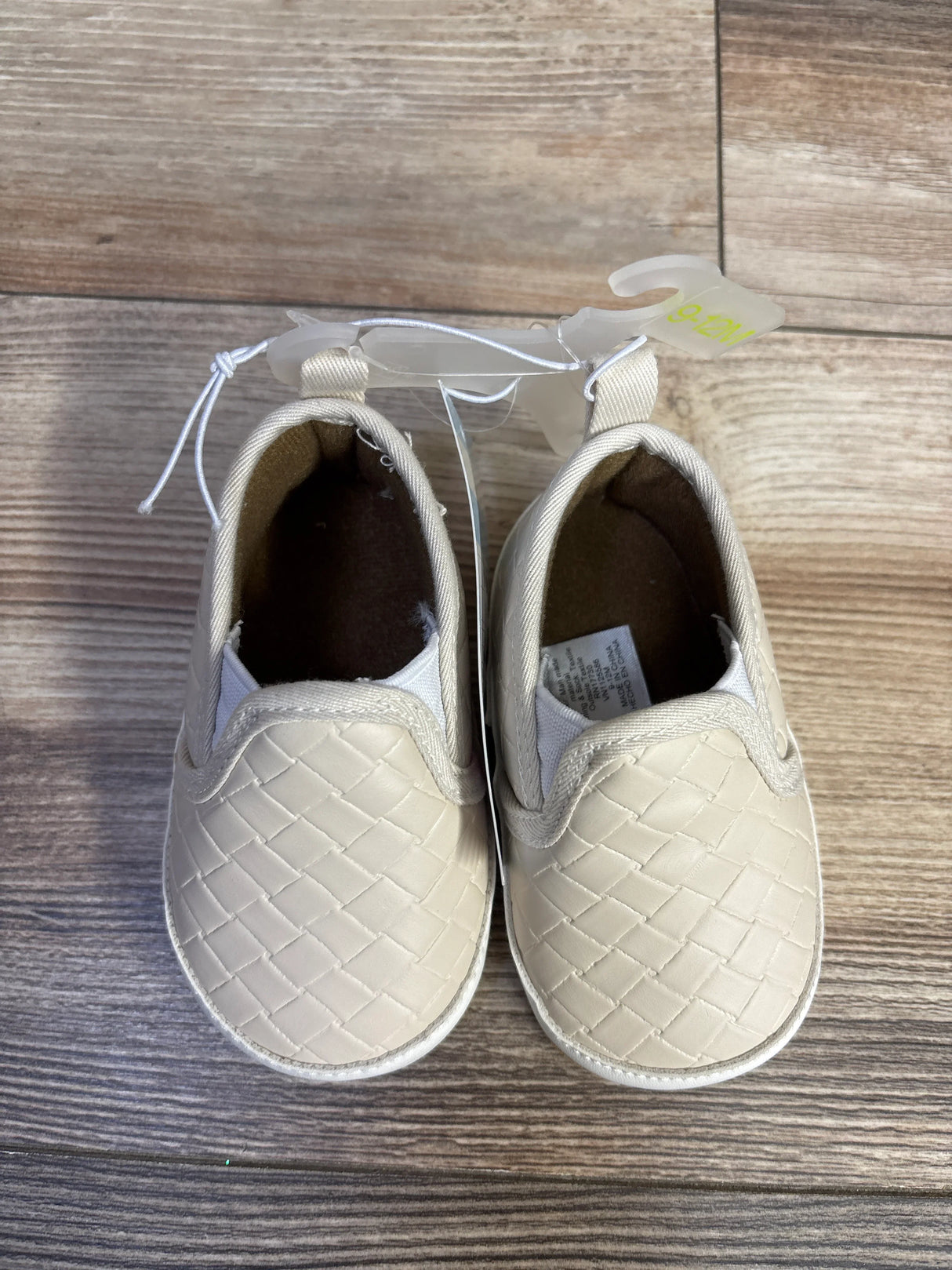 NEW Cat & Jack Woven Slip-On Crib Shoes, Beige sz 4c