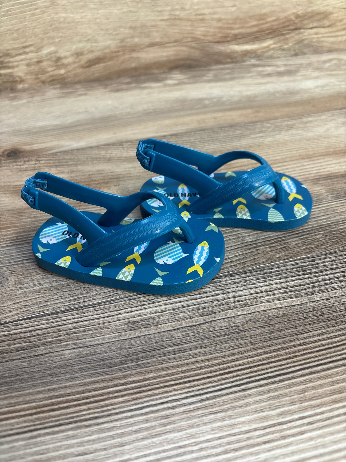 Old Navy Fish Print Flip Flop Sandals Blue sz 4c