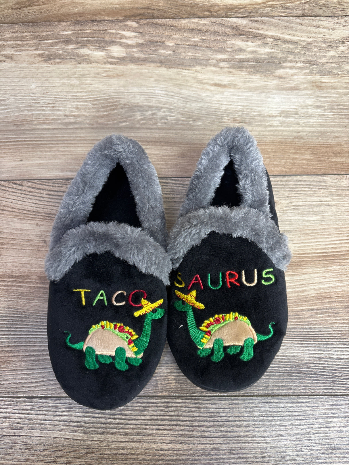 Wonder Nation Taco Saurus Slippers Black sz 11-12c
