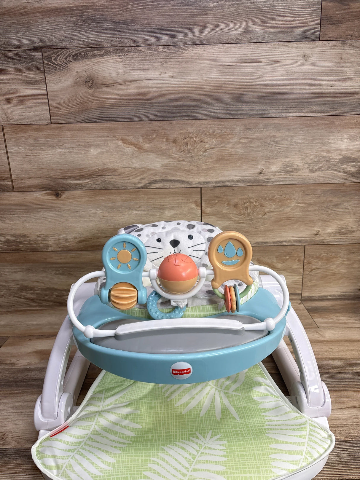 Fisher-Price Baby Deluxe Sit-Me-Up Floor Seat with Toy Bar - Snow Leopard