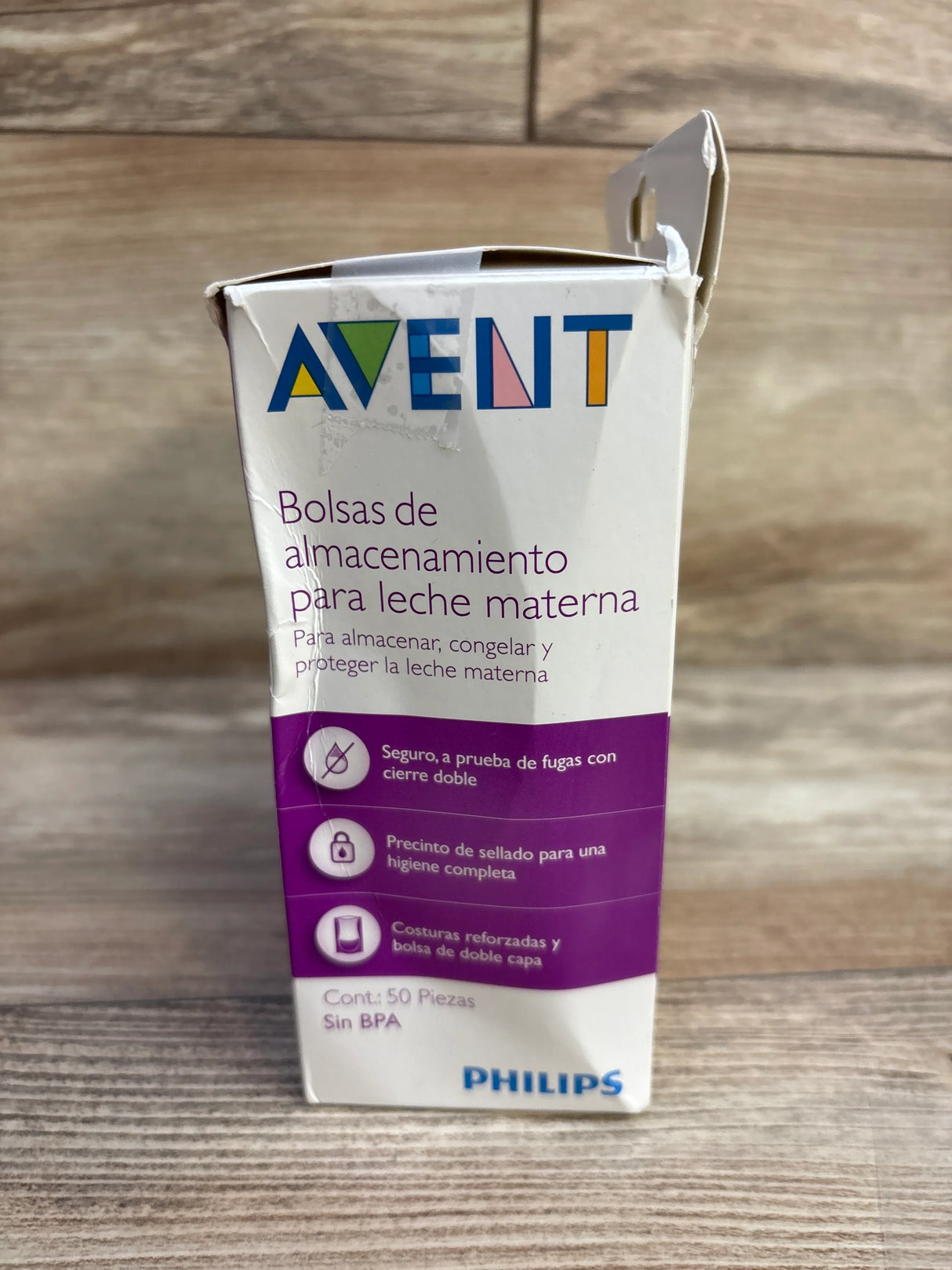 Philips Avent breast milk storage bags box with Spanish text, 50 BPA-free pieces