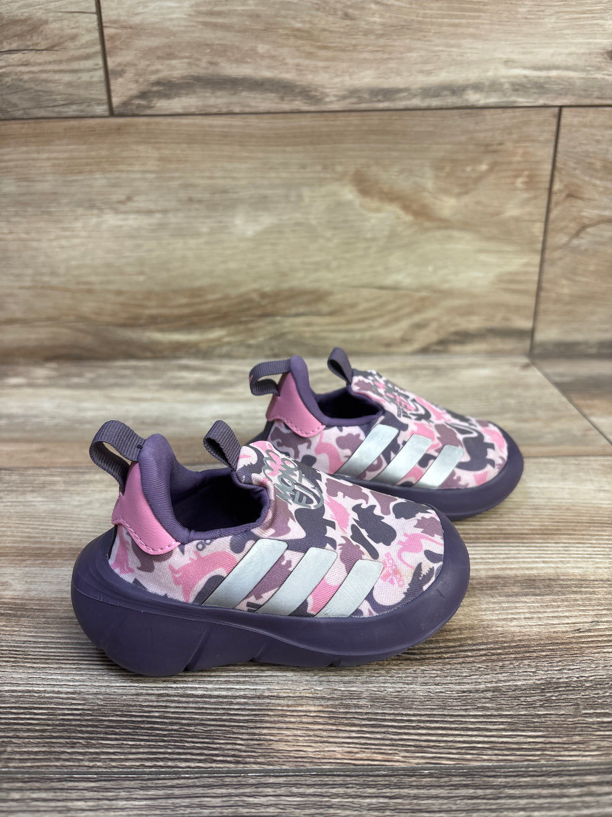 Adidas MonoFit Slip-On Sneakers Pink sz 4c