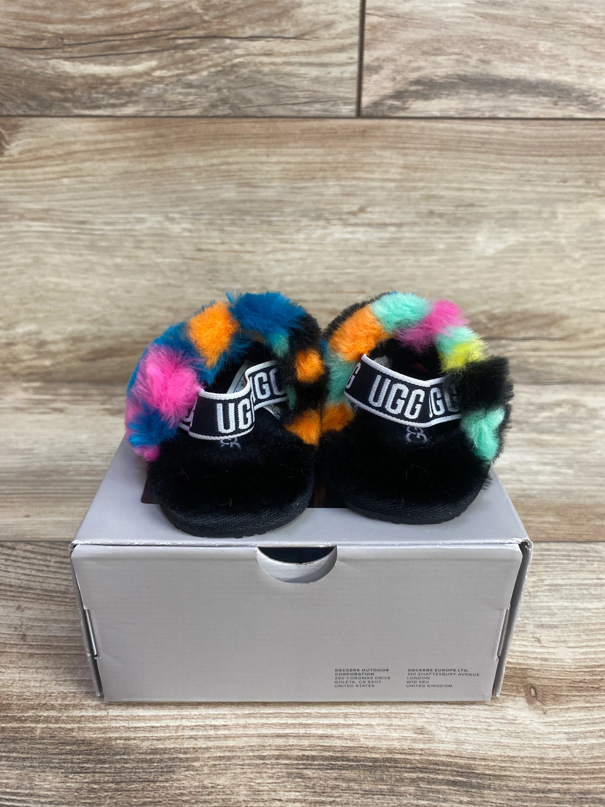UGG Fluff Yeah Slides Black sz 0/1c