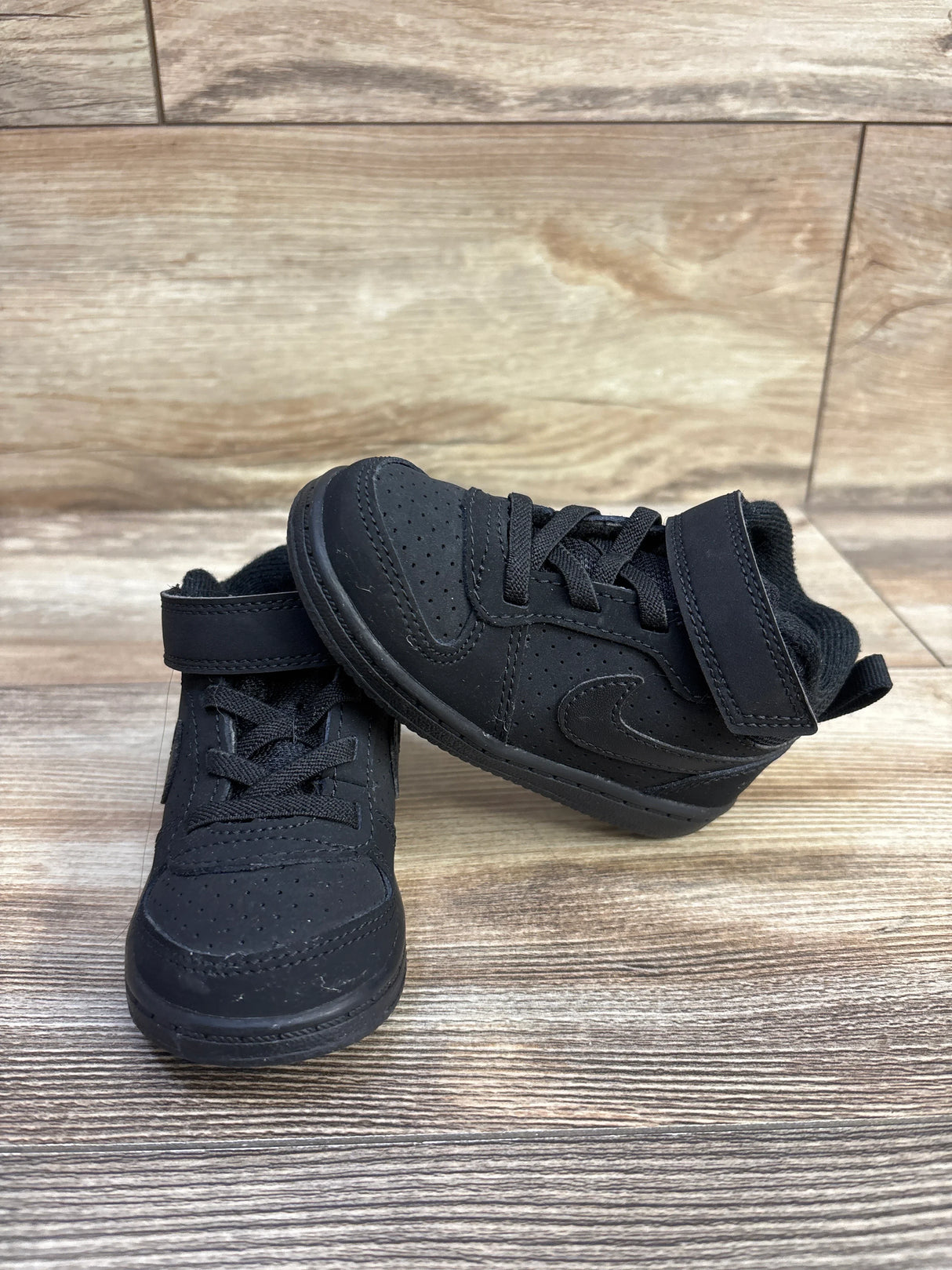 Nike Court Borough Mid TD 'Triple Black' Sneakers sz 6c