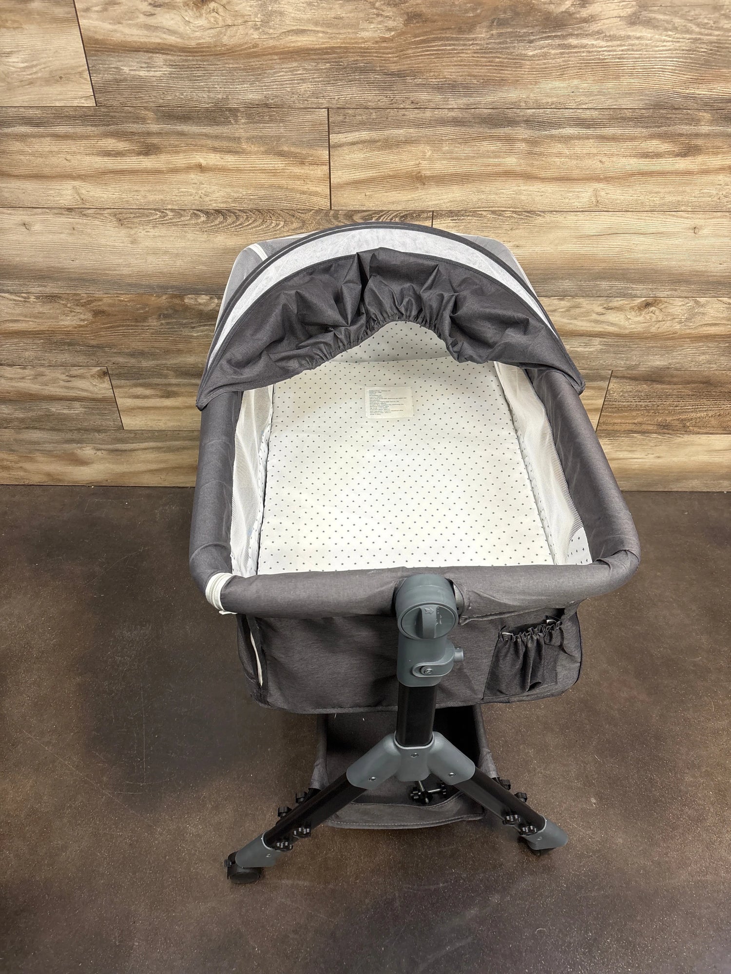 Bedside Crib / Bassinet Grey