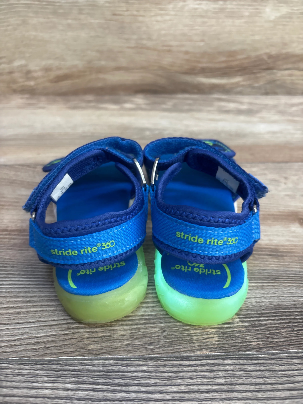 Stride Rite Light-Up Kitt Sandals Blue sz 8c - Me n Mommy To Be