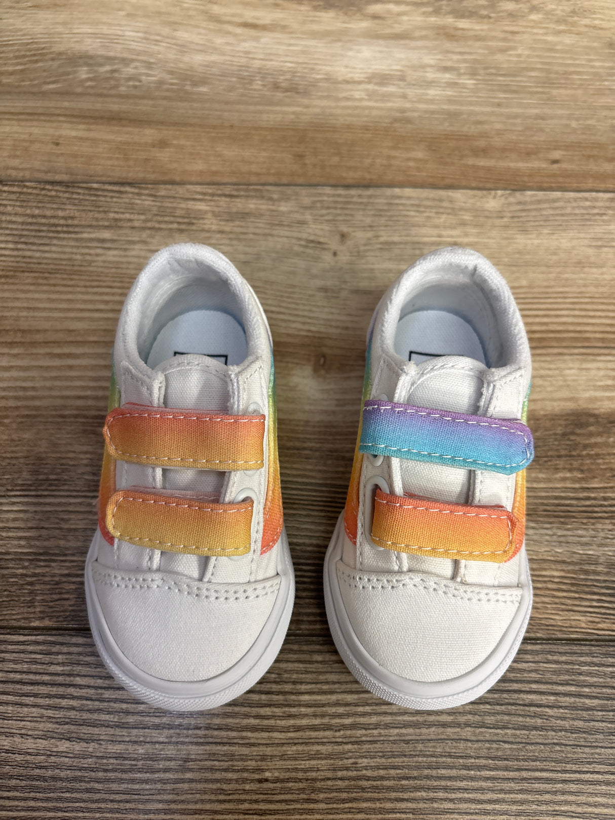 NEW Vans Old Skool V 'Rainbow True White' Sneakers sz 5c