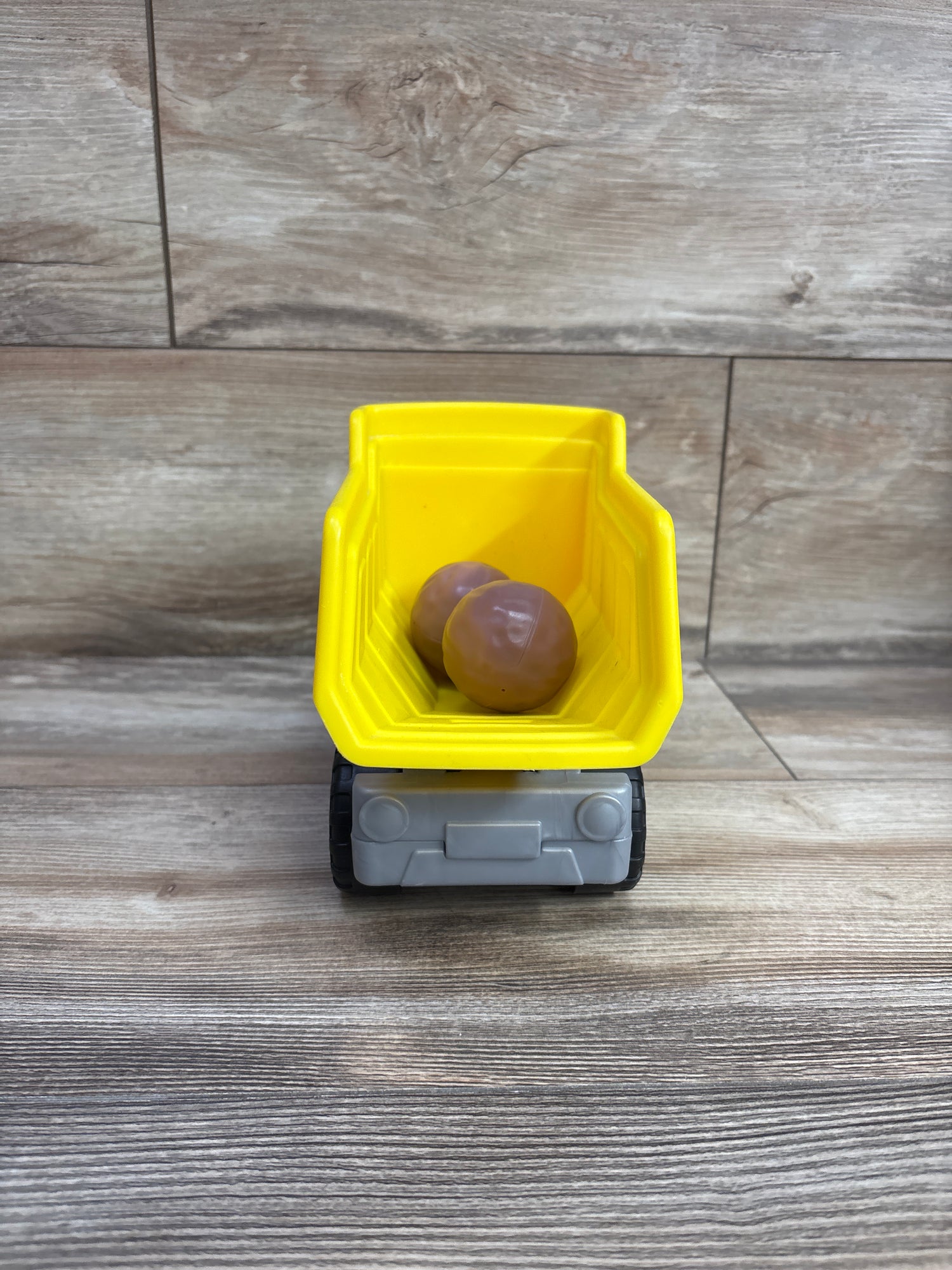 Fisher-Price Little People Work Together Dump Truck