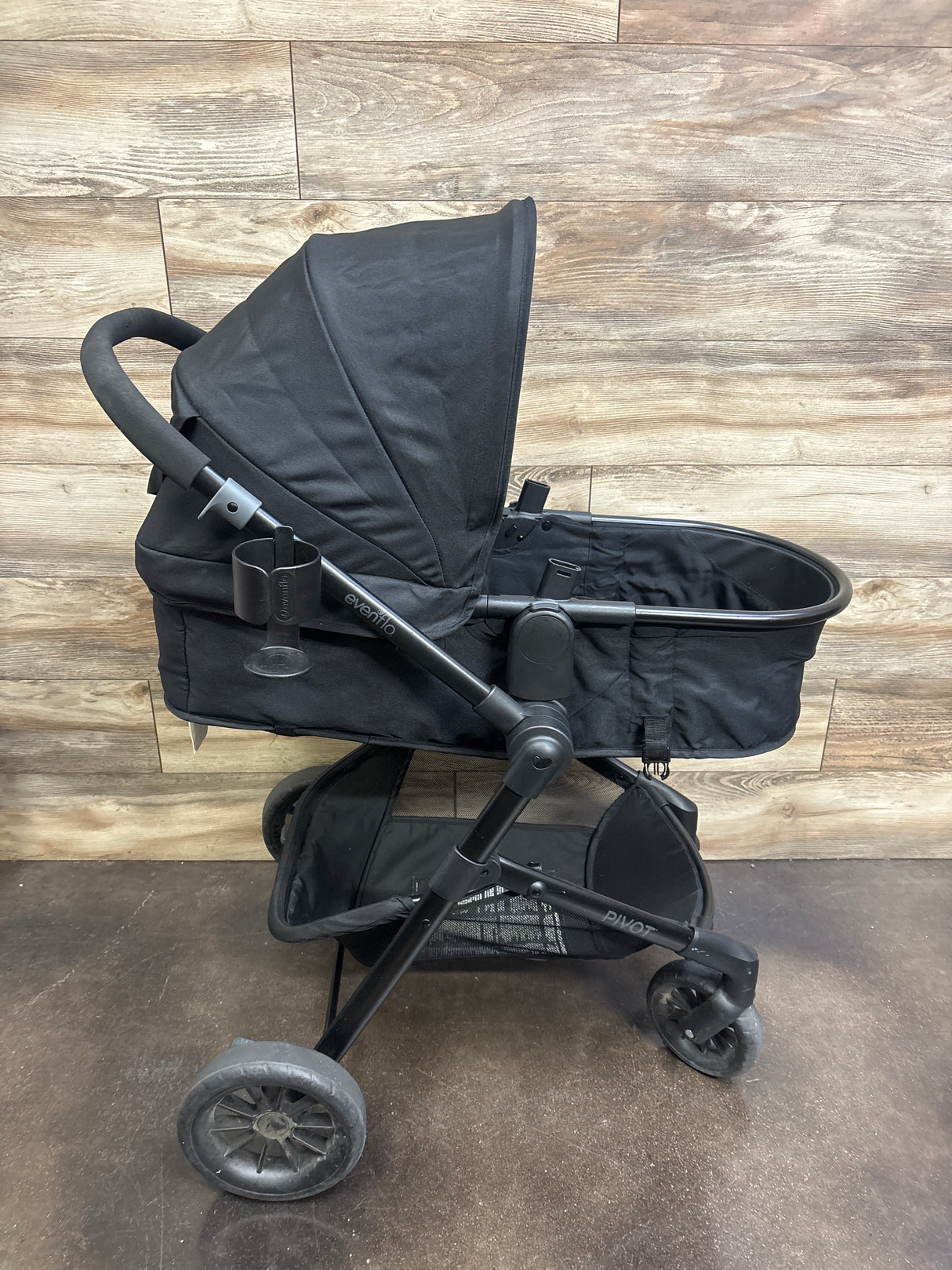 Evenflo Pivot Modular Travel System w/ LiteMax Infant Car Seat in Casual Gray*