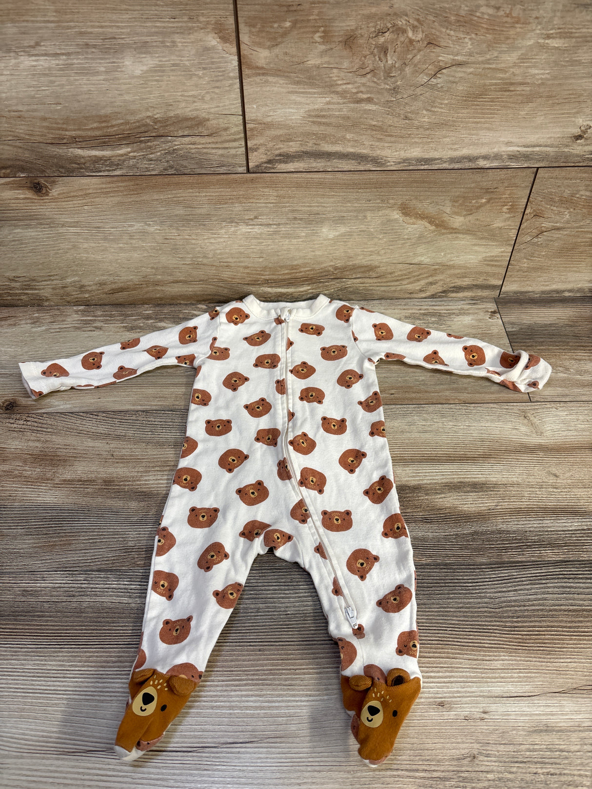 Old Navy Bear Sleeper Ivory sz 3-6m