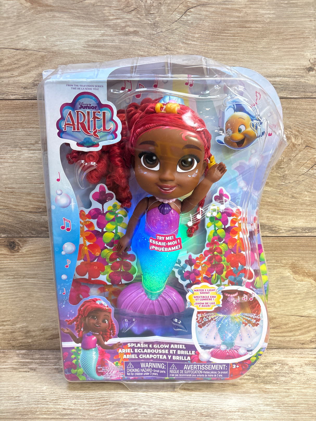 NEW Disney Junior Splash & Glow Ariel 11.5'' Doll with Accessories